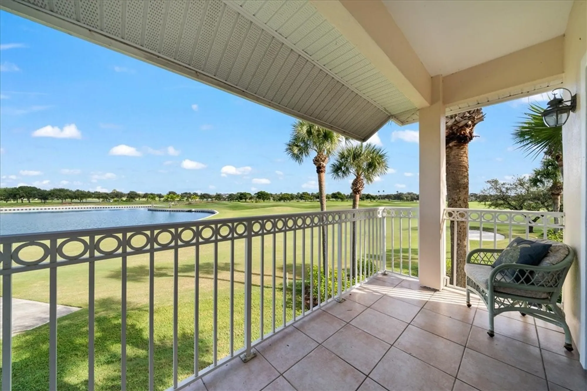 Property Slideshow image 1 of 36 | 1725 victoria cir, Vero Beach, FL, 32967
