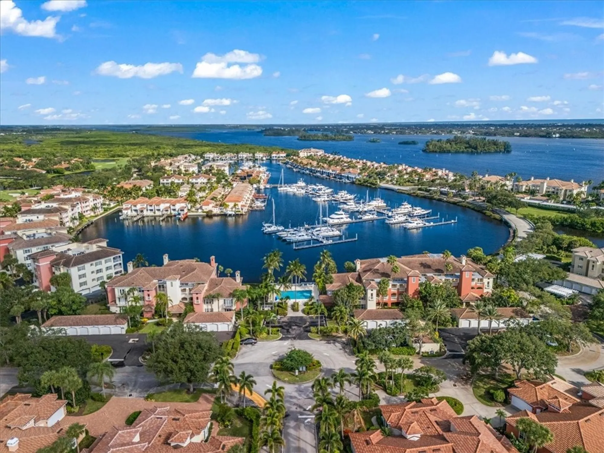 Property Slideshow image 30 of 36 | 1725 victoria cir, Vero Beach, FL, 32967