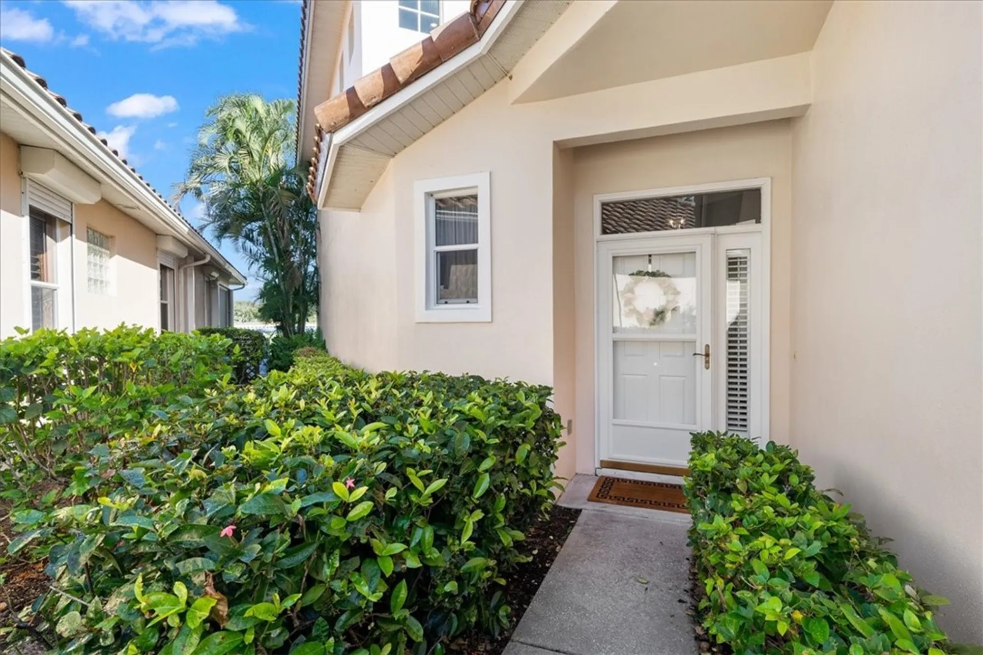 Property Slideshow image 5 of 36 | 1725 victoria cir, Vero Beach, FL, 32967