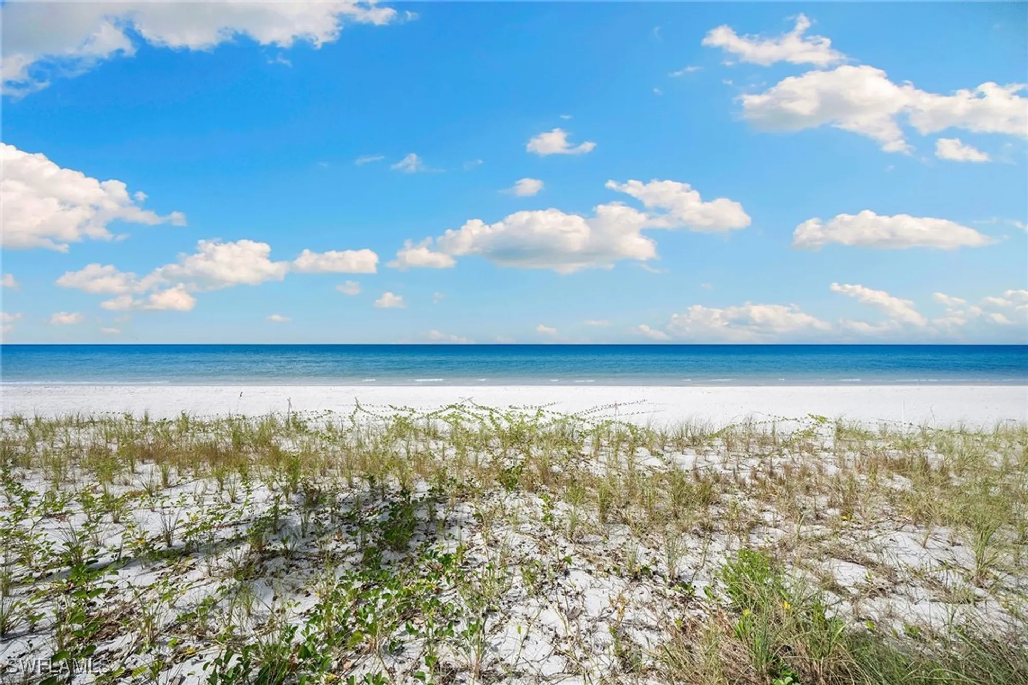 Property Slideshow image 15 of 24 | 2885 gulf shore blvd 304, Naples, FL, 34103
