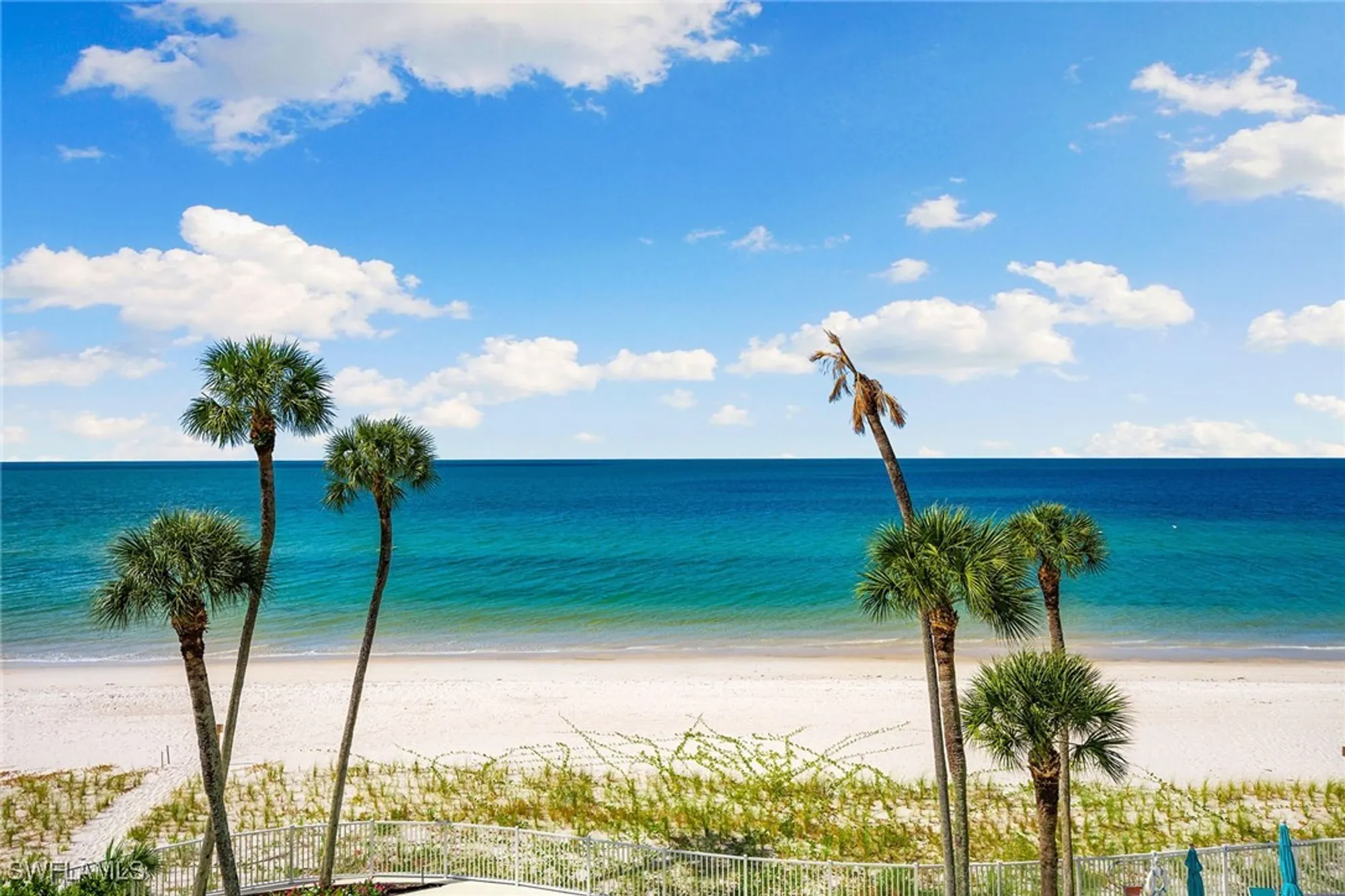 Property Slideshow image 1 of 24 | 2885 gulf shore blvd 304, Naples, FL, 34103