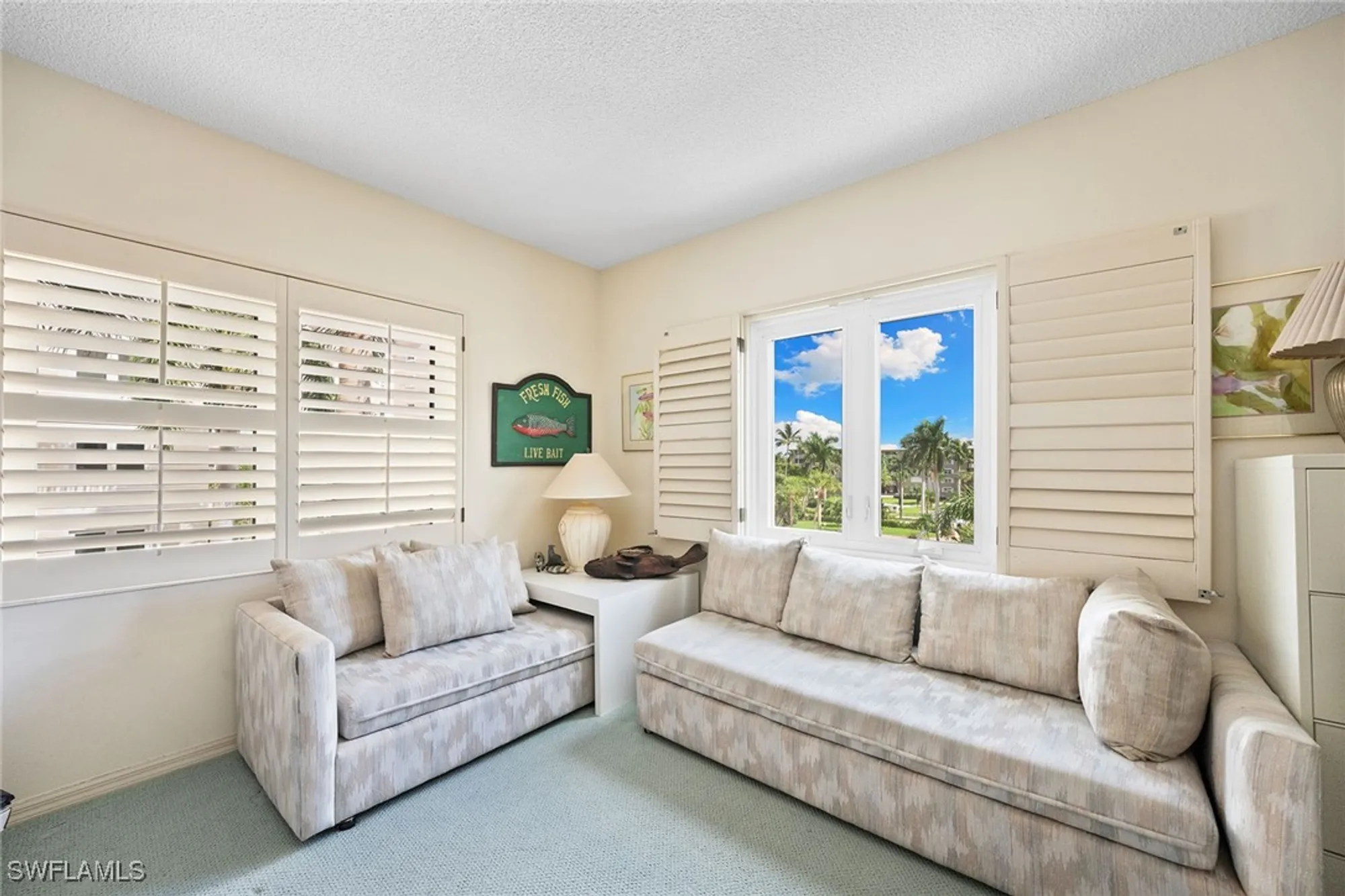 Property Slideshow image 13 of 24 | 2885 gulf shore blvd 304, Naples, FL, 34103