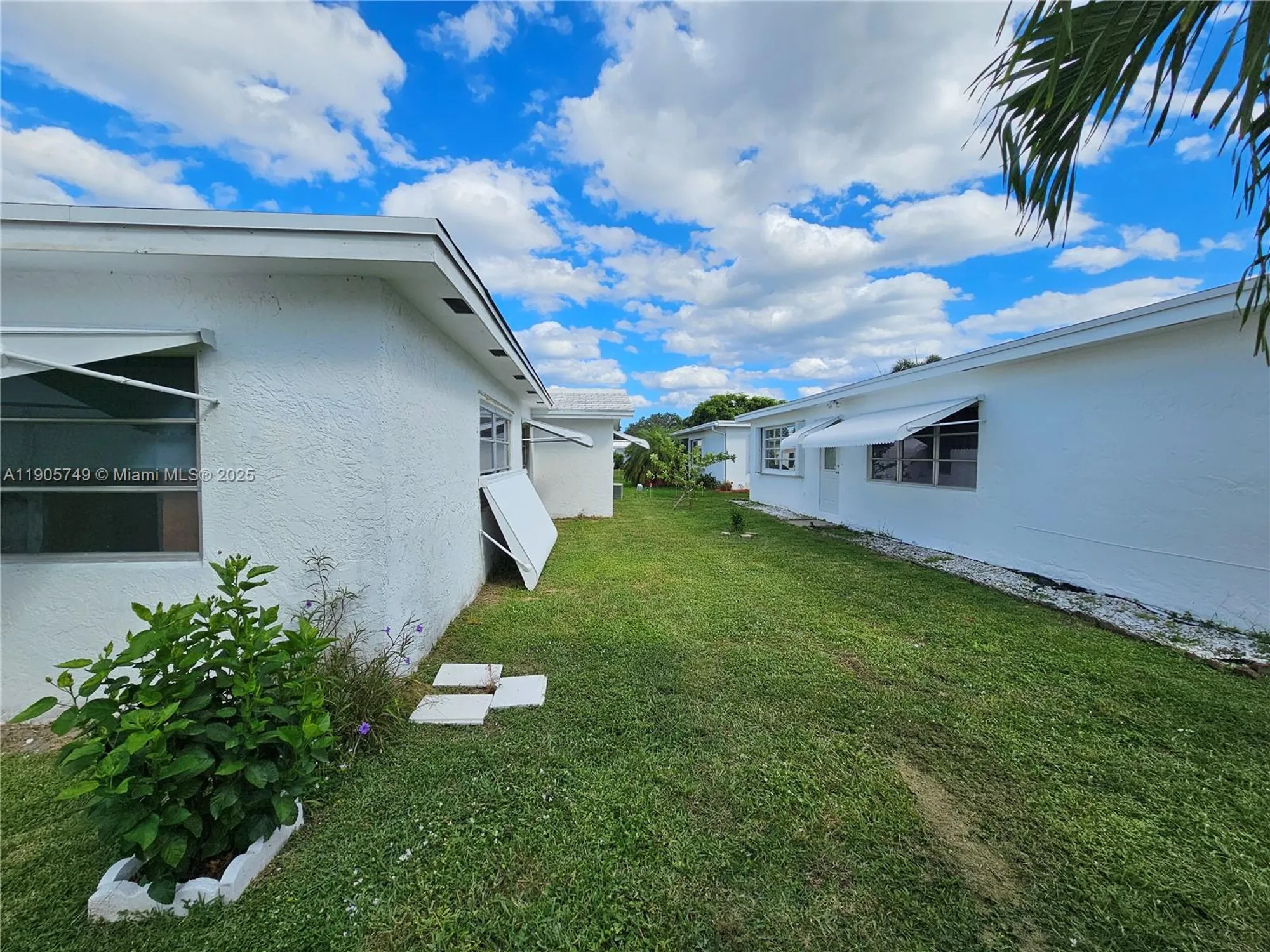 Property Slideshow image 22 of 41 | 2300 sw 19th ave, Boynton Beach, FL, 33426