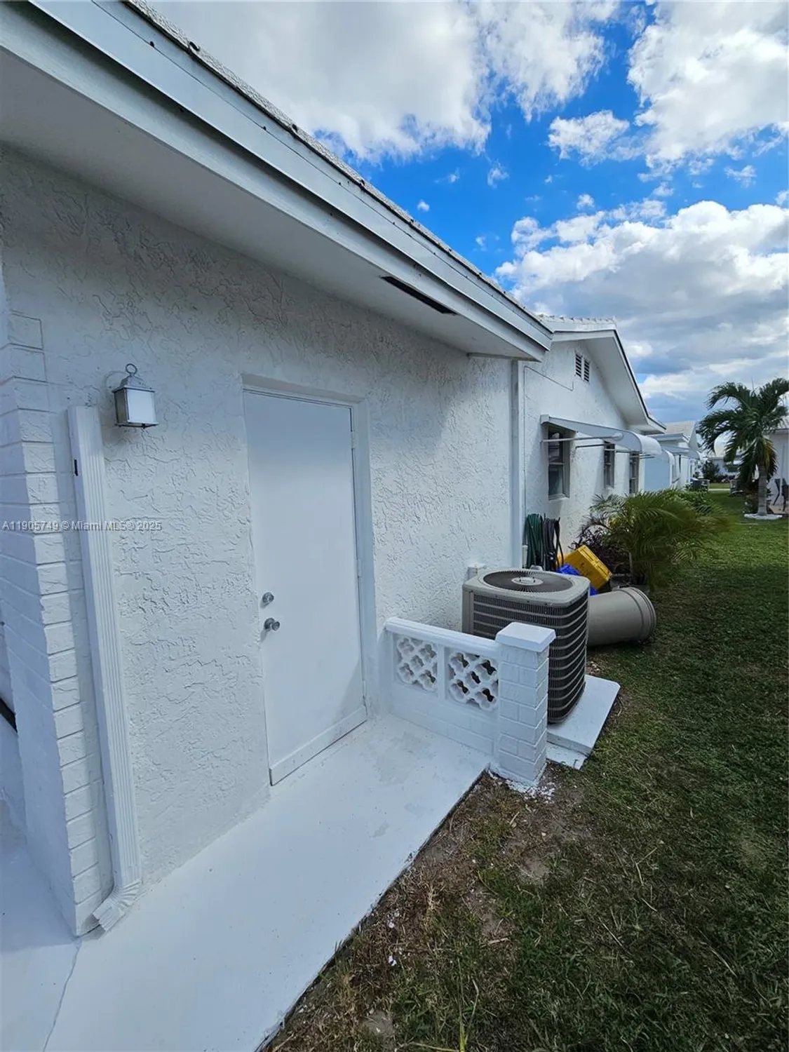 Property Slideshow image 23 of 41 | 2300 sw 19th ave, Boynton Beach, FL, 33426