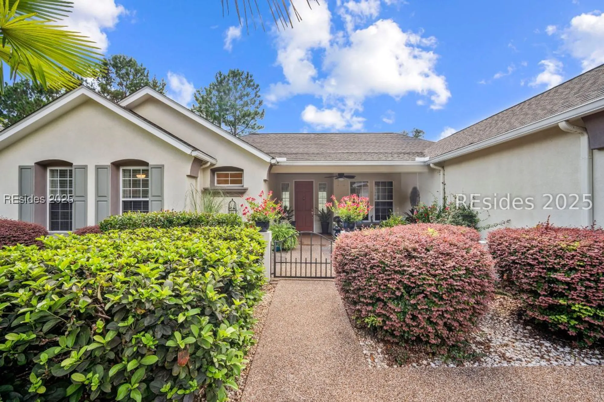 Property Slideshow image 2 of 30 | 214 hampton cir, Bluffton, SC, 29909