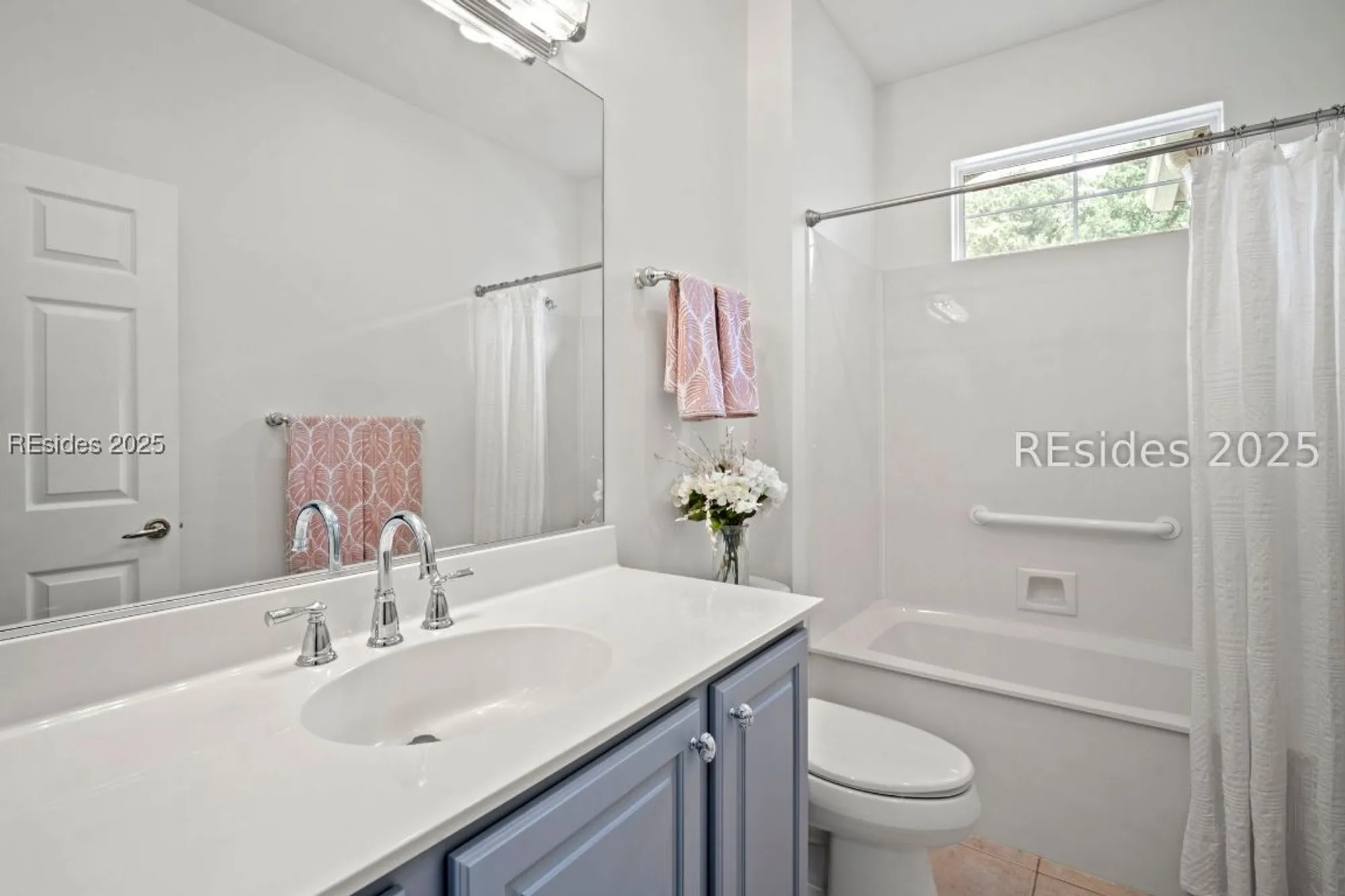 Property Slideshow image 21 of 30 | 214 hampton cir, Bluffton, SC, 29909