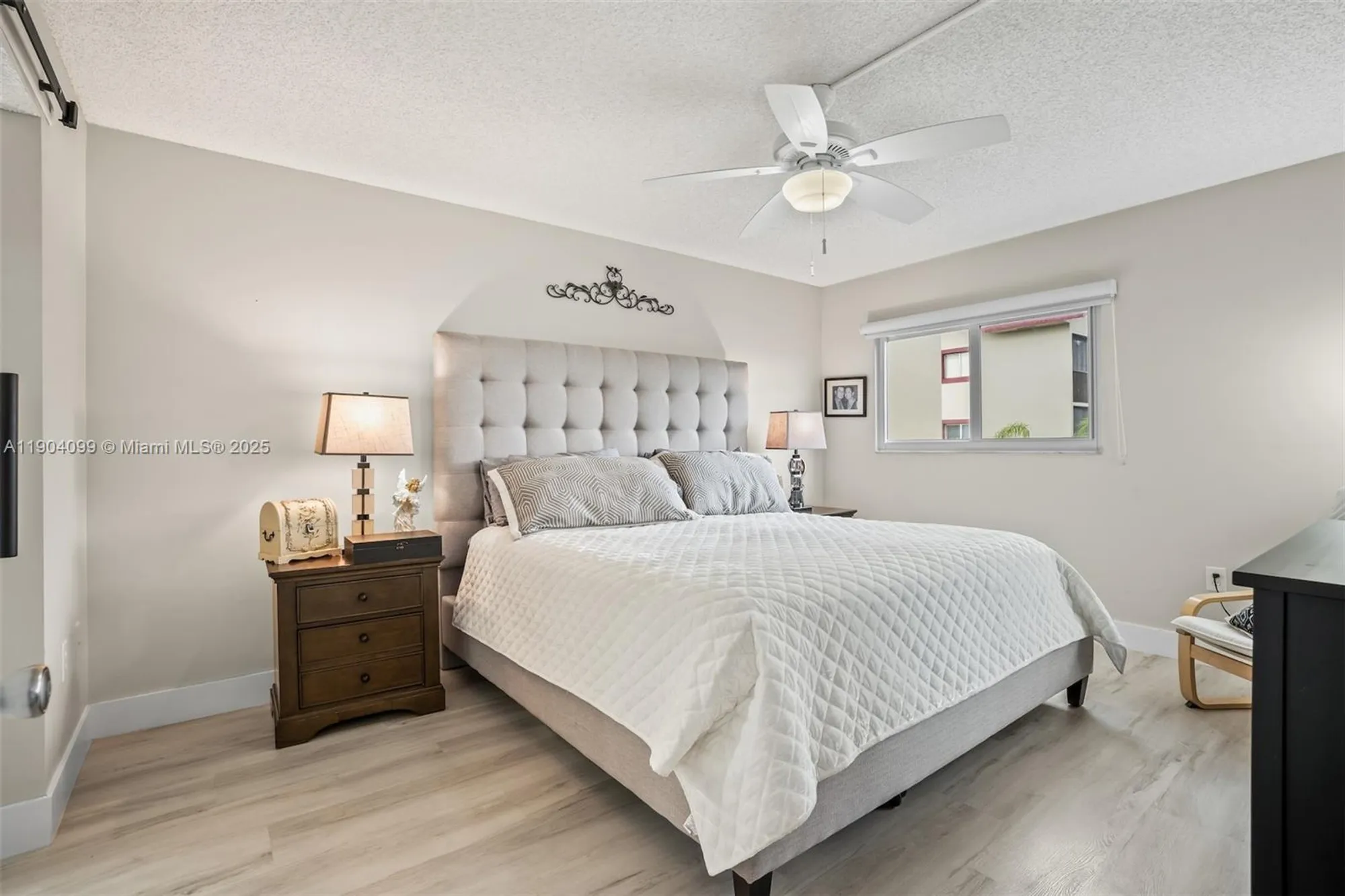 Property Slideshow image 19 of 38 | 1600 sw 127th way apt 302c, Pembroke Pines, FL, 33027