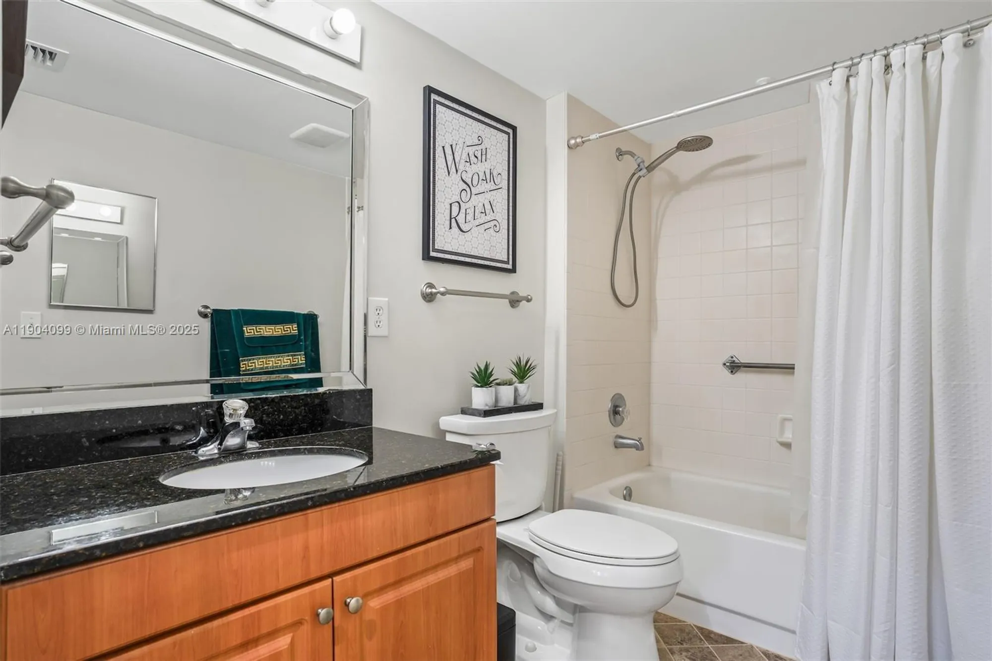 Property Slideshow image 27 of 38 | 1600 sw 127th way apt 302c, Pembroke Pines, FL, 33027