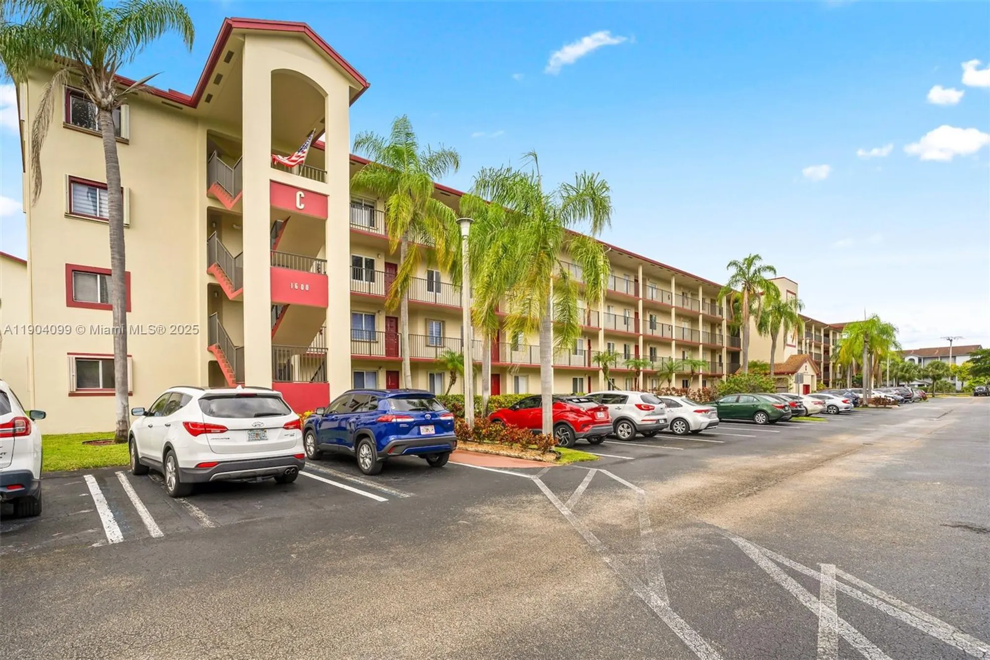 Property Slideshow image 29 of 38 | 1600 sw 127th way apt 302c, Pembroke Pines, FL, 33027