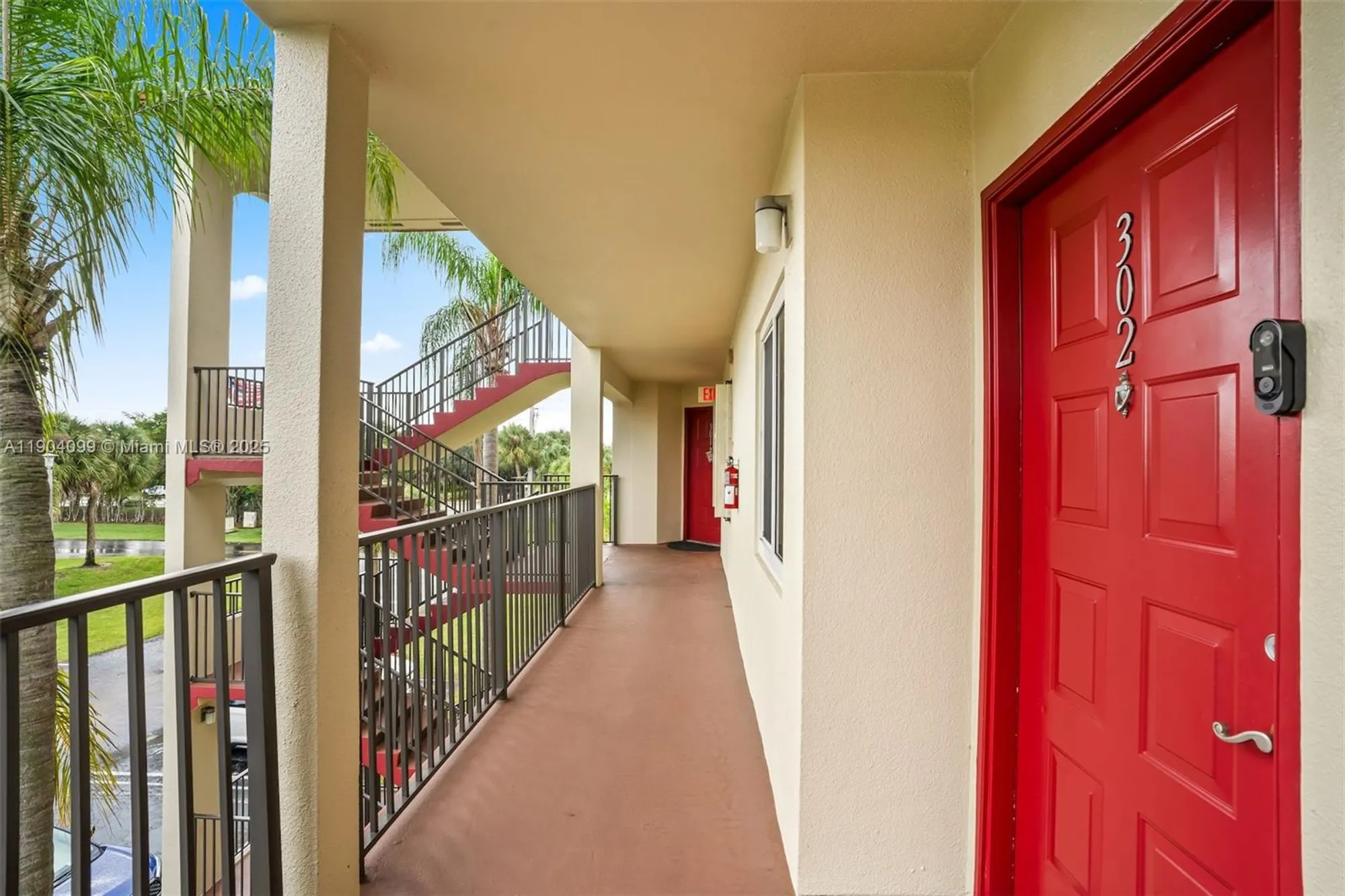 Property Slideshow image 2 of 38 | 1600 sw 127th way apt 302c, Pembroke Pines, FL, 33027