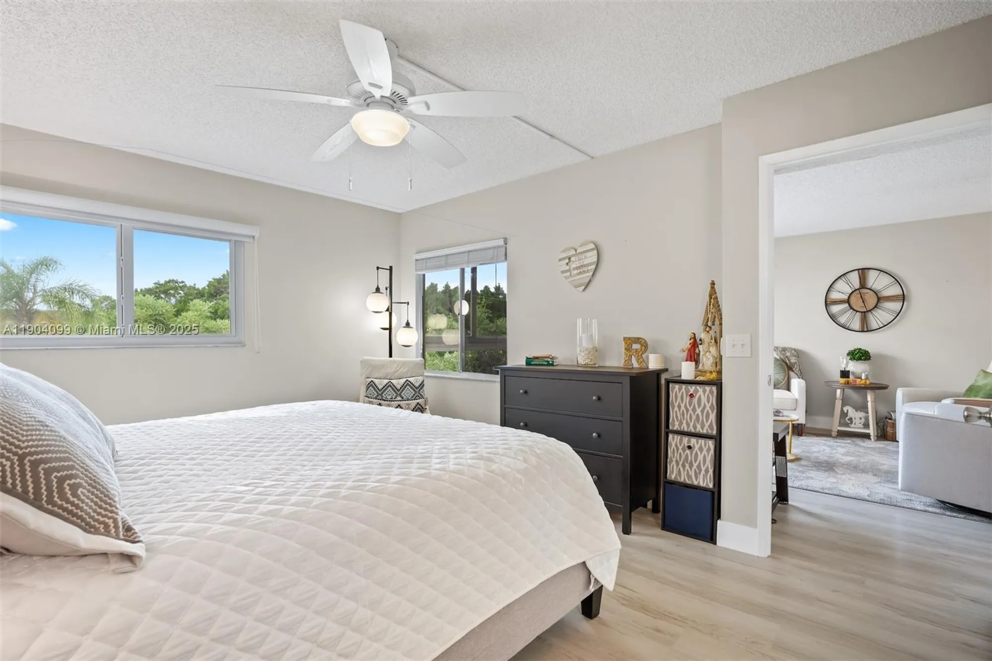 Property Slideshow image 20 of 38 | 1600 sw 127th way apt 302c, Pembroke Pines, FL, 33027