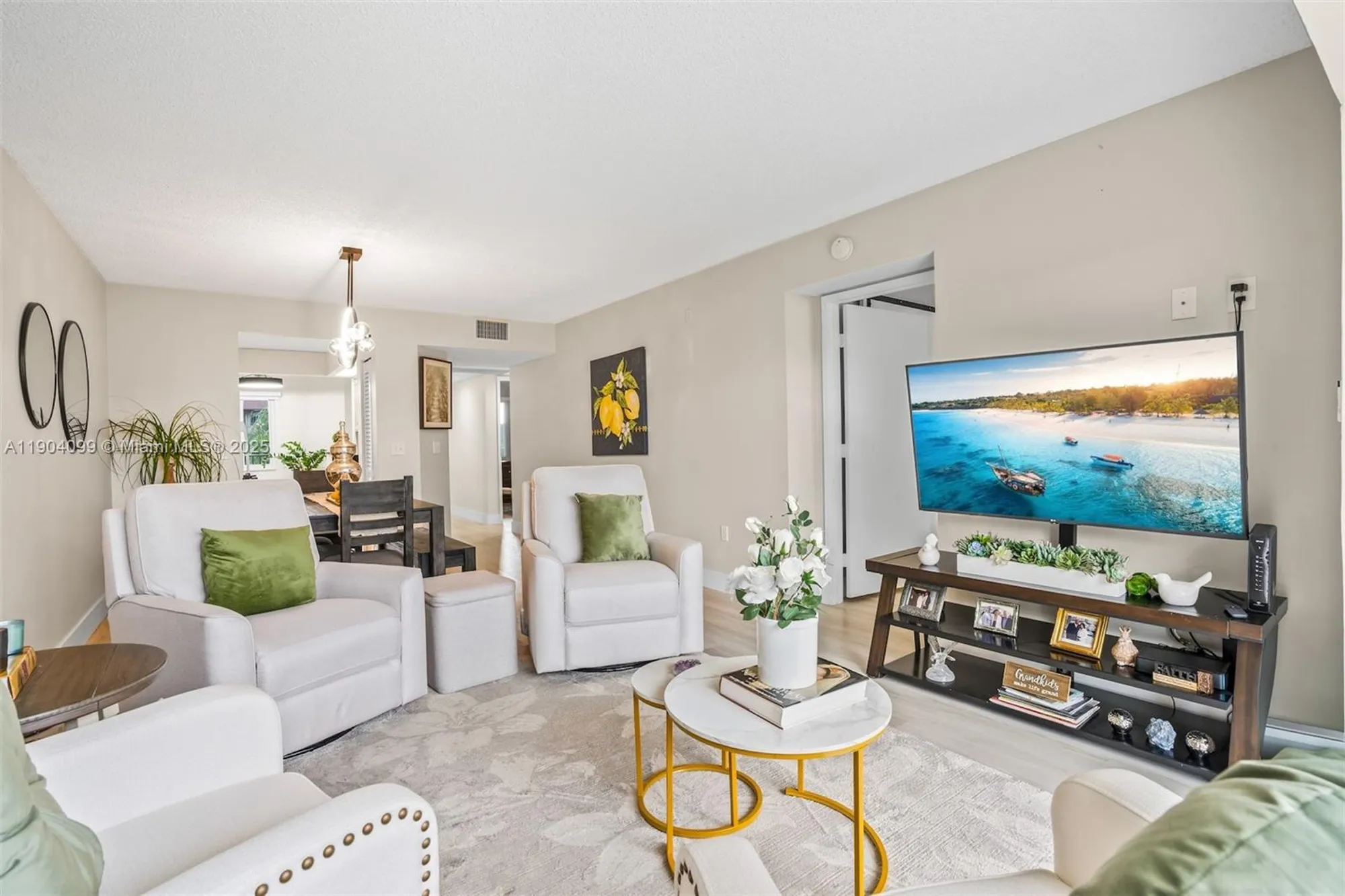 Property Slideshow image 4 of 38 | 1600 sw 127th way apt 302c, Pembroke Pines, FL, 33027