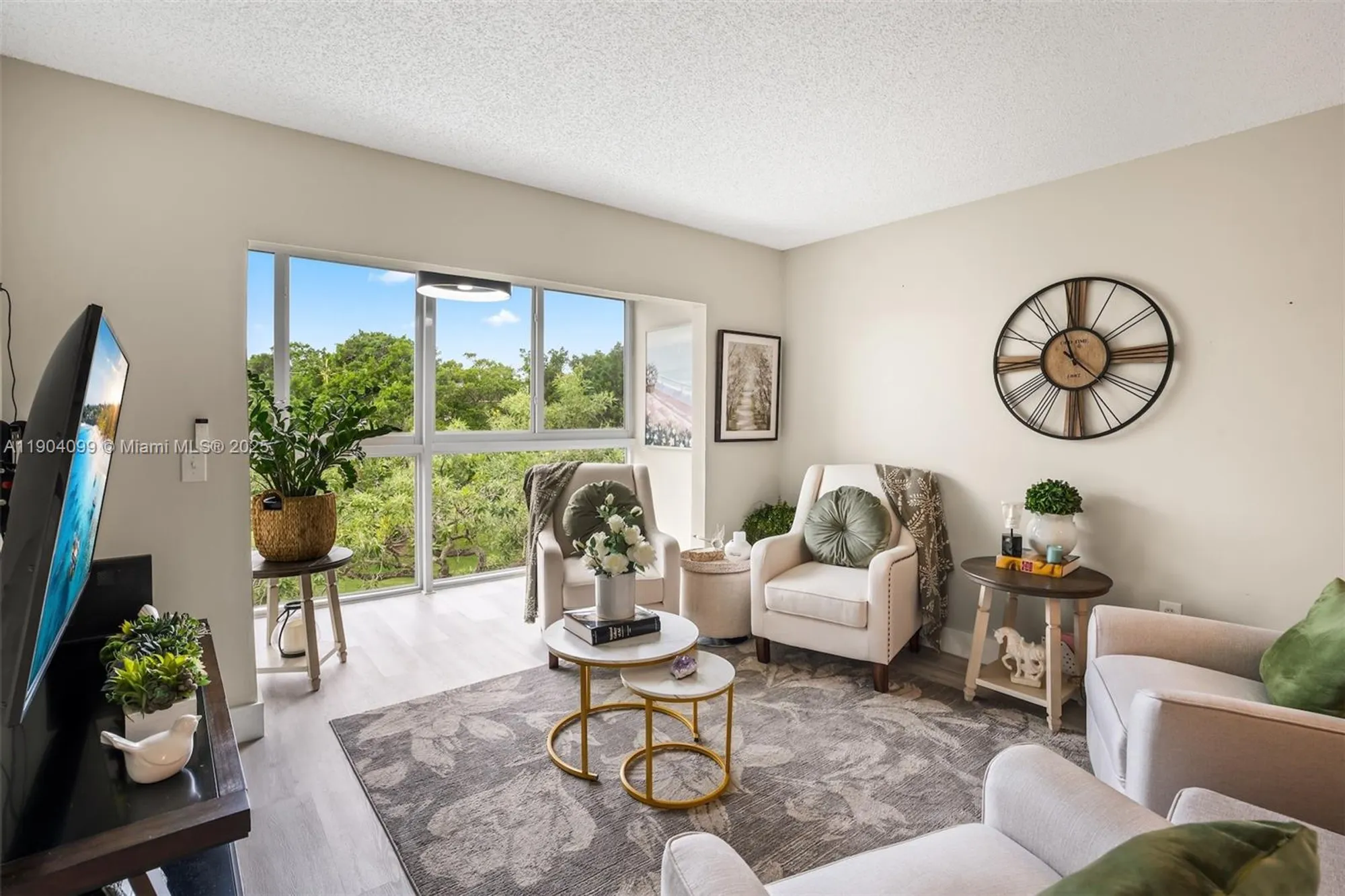 Property Slideshow image 5 of 38 | 1600 sw 127th way apt 302c, Pembroke Pines, FL, 33027