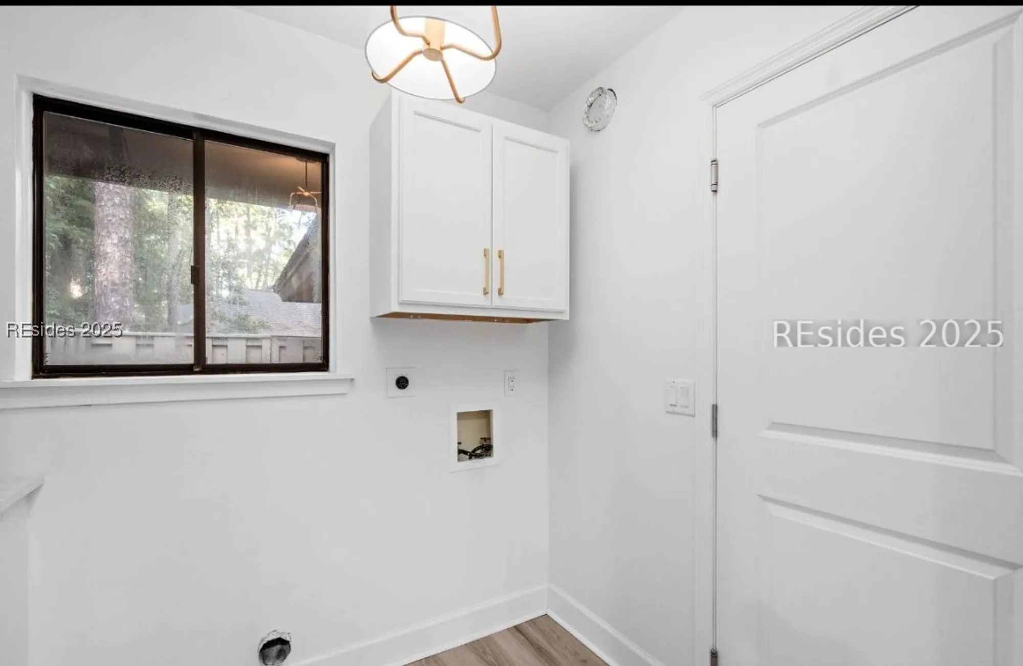 Property Slideshow image 14 of 41 | 4 brown thrasher rd, Hilton Head Island, SC, 29926