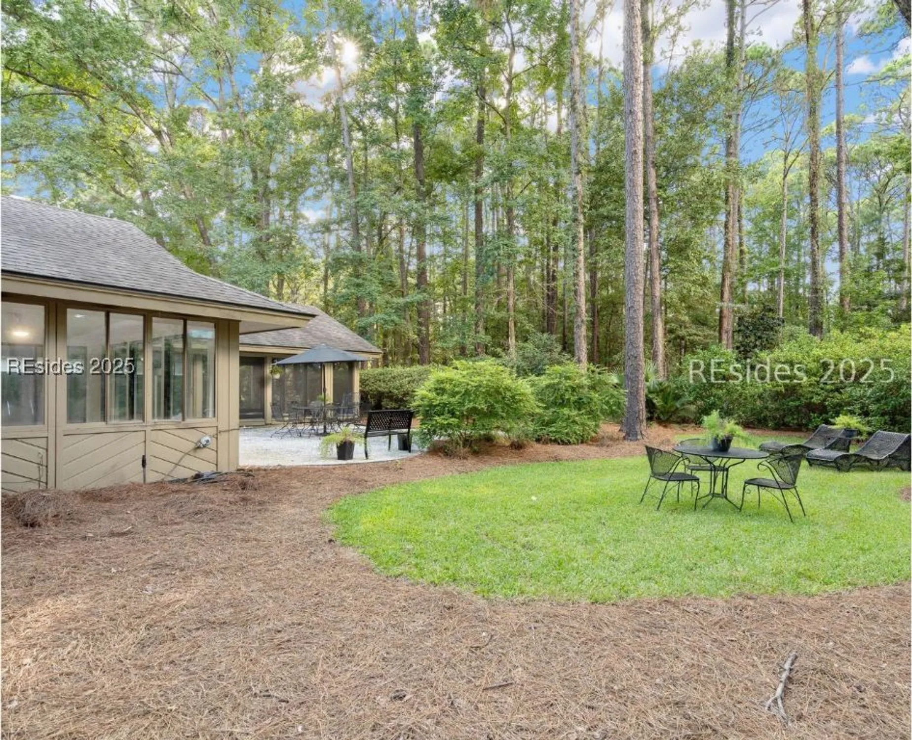 Property Slideshow image 34 of 41 | 4 brown thrasher rd, Hilton Head Island, SC, 29926