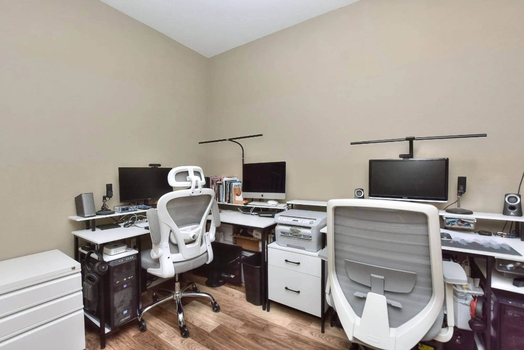 Property Slideshow image 9 of 31 | 116 dandelion dr, Georgetown, TX, 78633