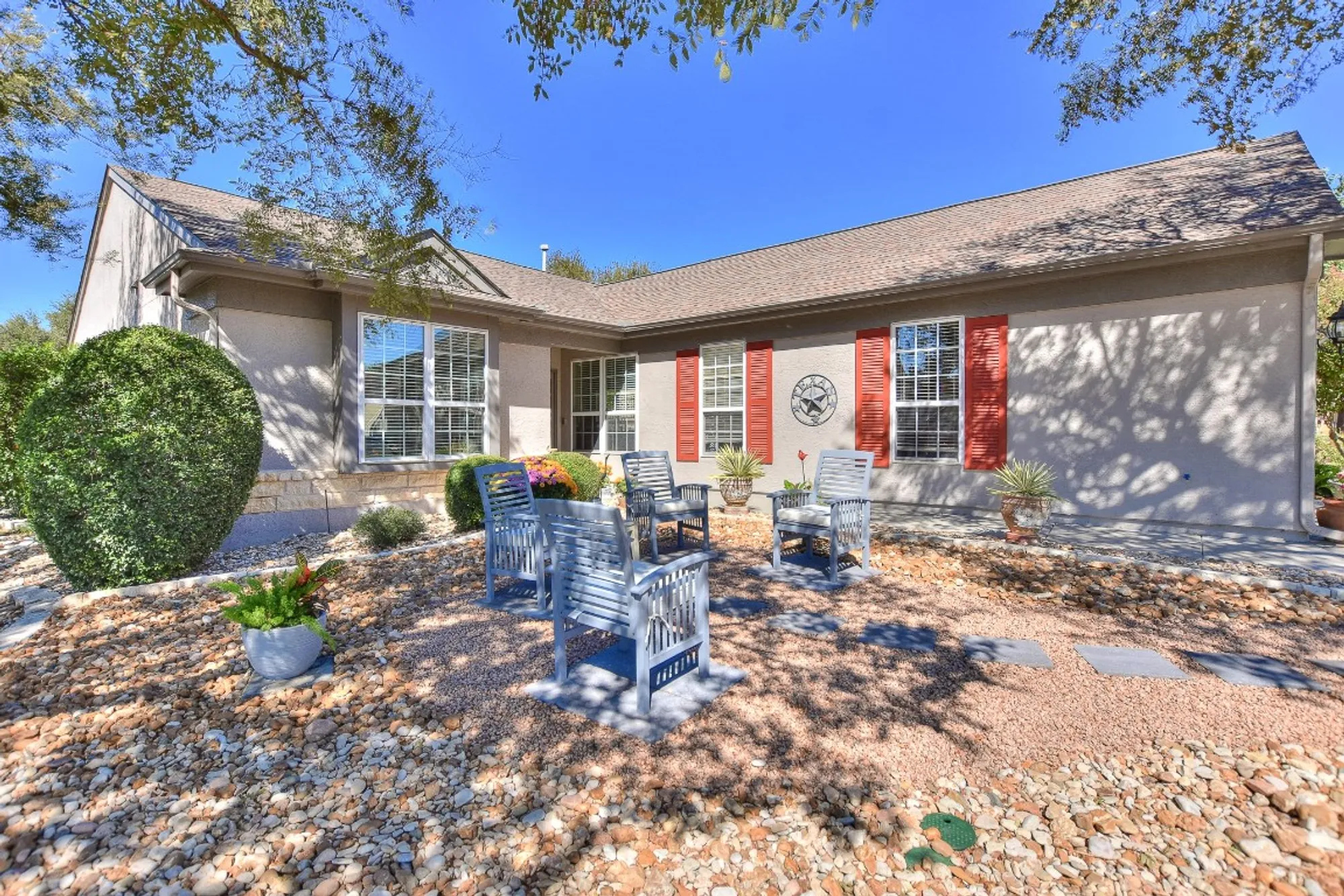 Property Slideshow image 4 of 33 | 322 yukon ter, Georgetown, TX, 78633