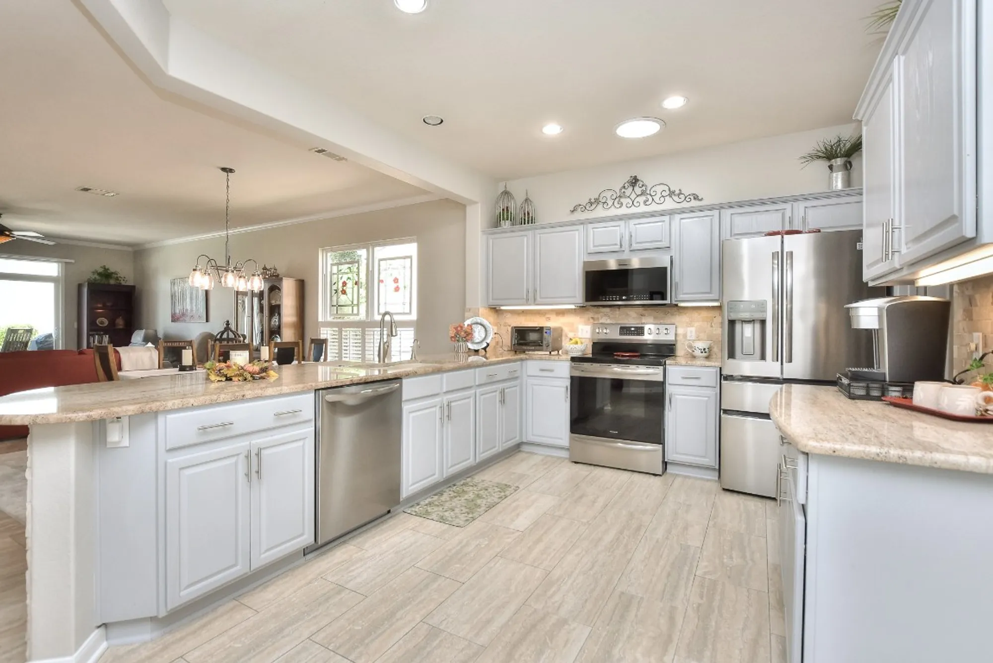 Property Slideshow image 7 of 33 | 322 yukon ter, Georgetown, TX, 78633