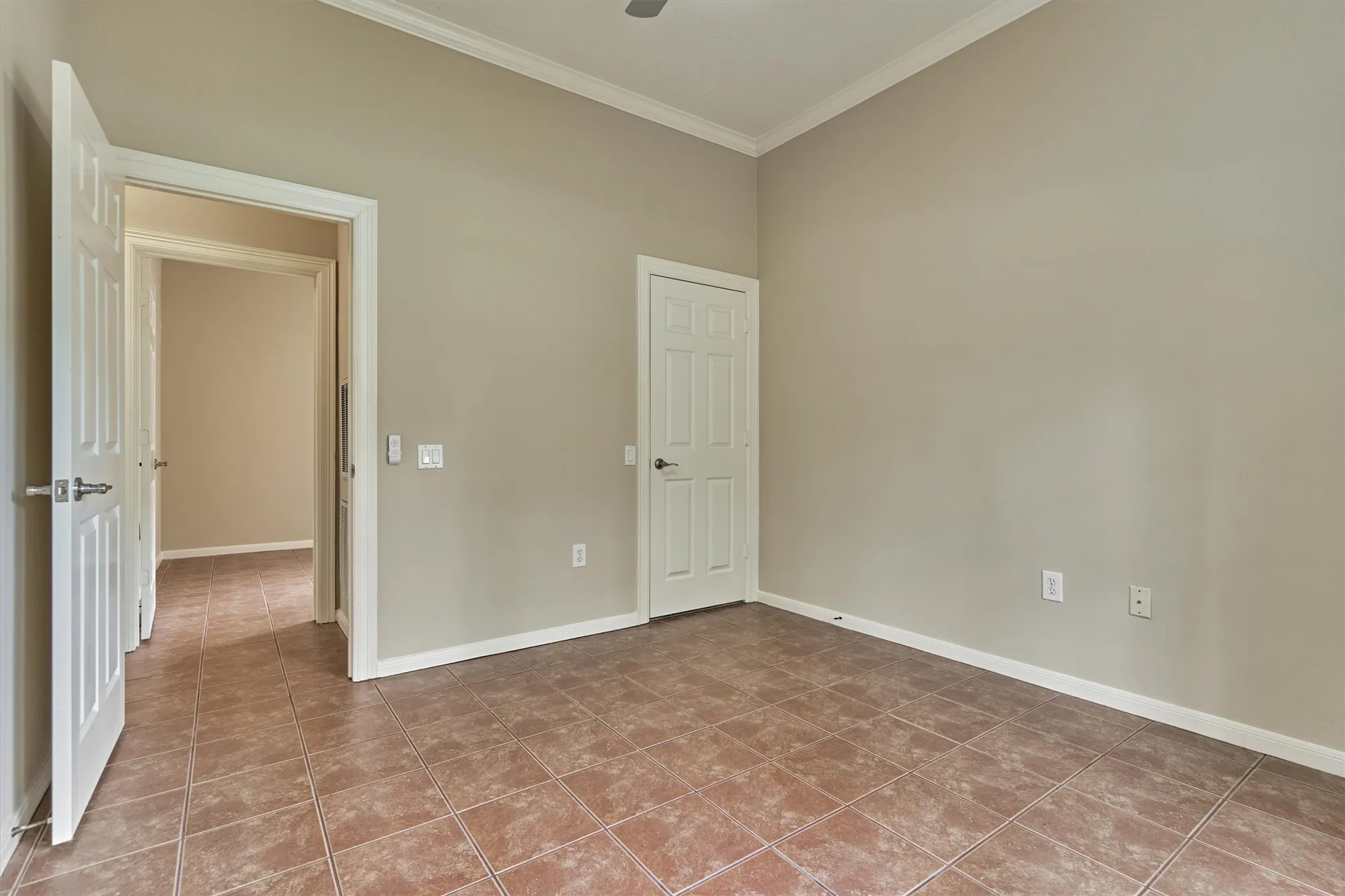 Property Slideshow image 12 of 38 | 6 wrenfield pl, The Woodlands, TX, 77384