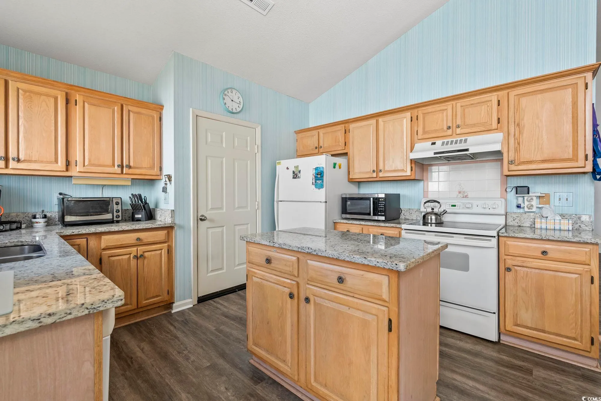 Property Slideshow image 13 of 40 | 1407 snowy egret dr, Murrells Inlet, SC, 29576