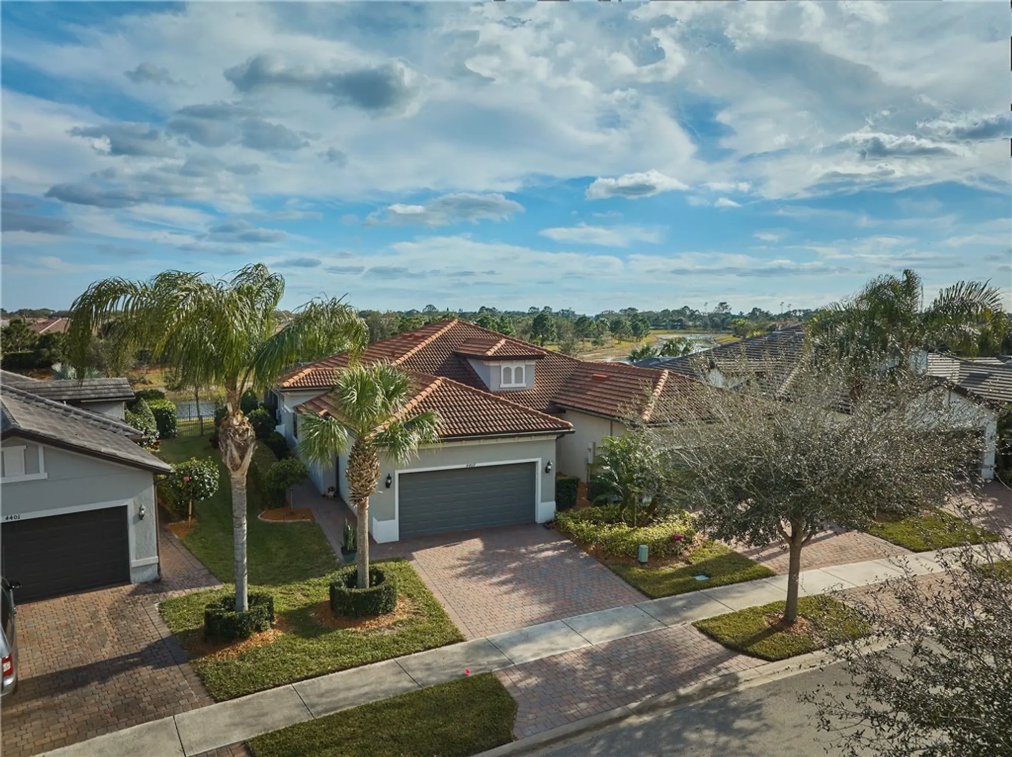 Property Slideshow image 4 of 34 | 4407 beauty leaf cir, Vero Beach, FL, 32967