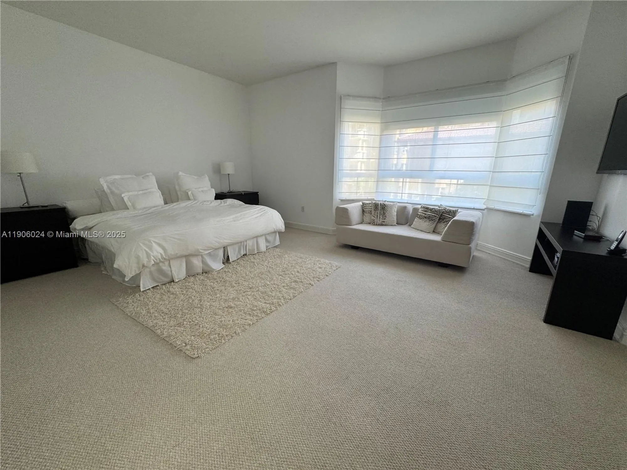 Property Slideshow image 13 of 15 | 16100 emerald estates dr apt 278, Weston, FL, 33331