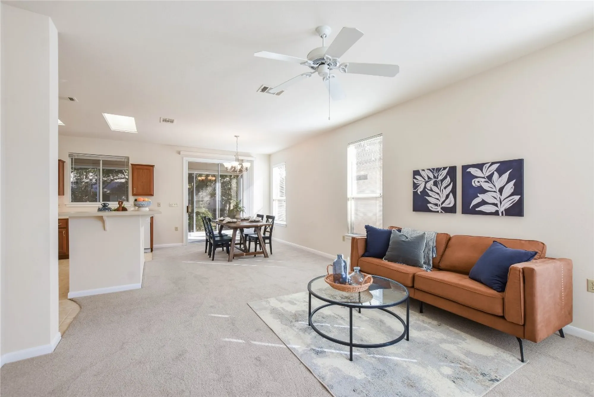 Property Slideshow image 10 of 40 | 112 anemone way, Georgetown, TX, 78633