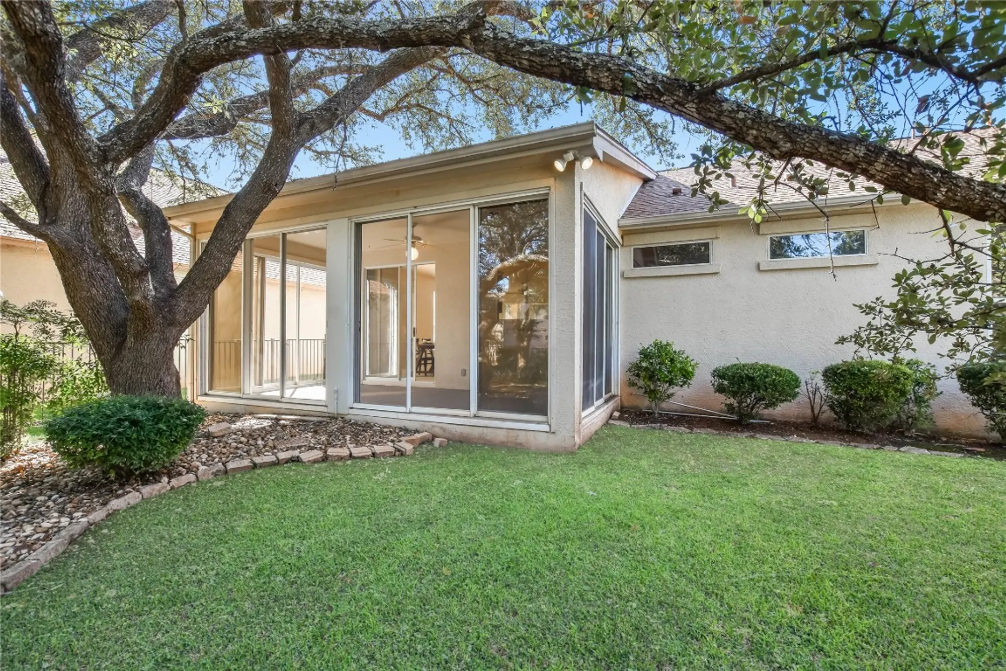 Property Slideshow image 29 of 40 | 112 anemone way, Georgetown, TX, 78633