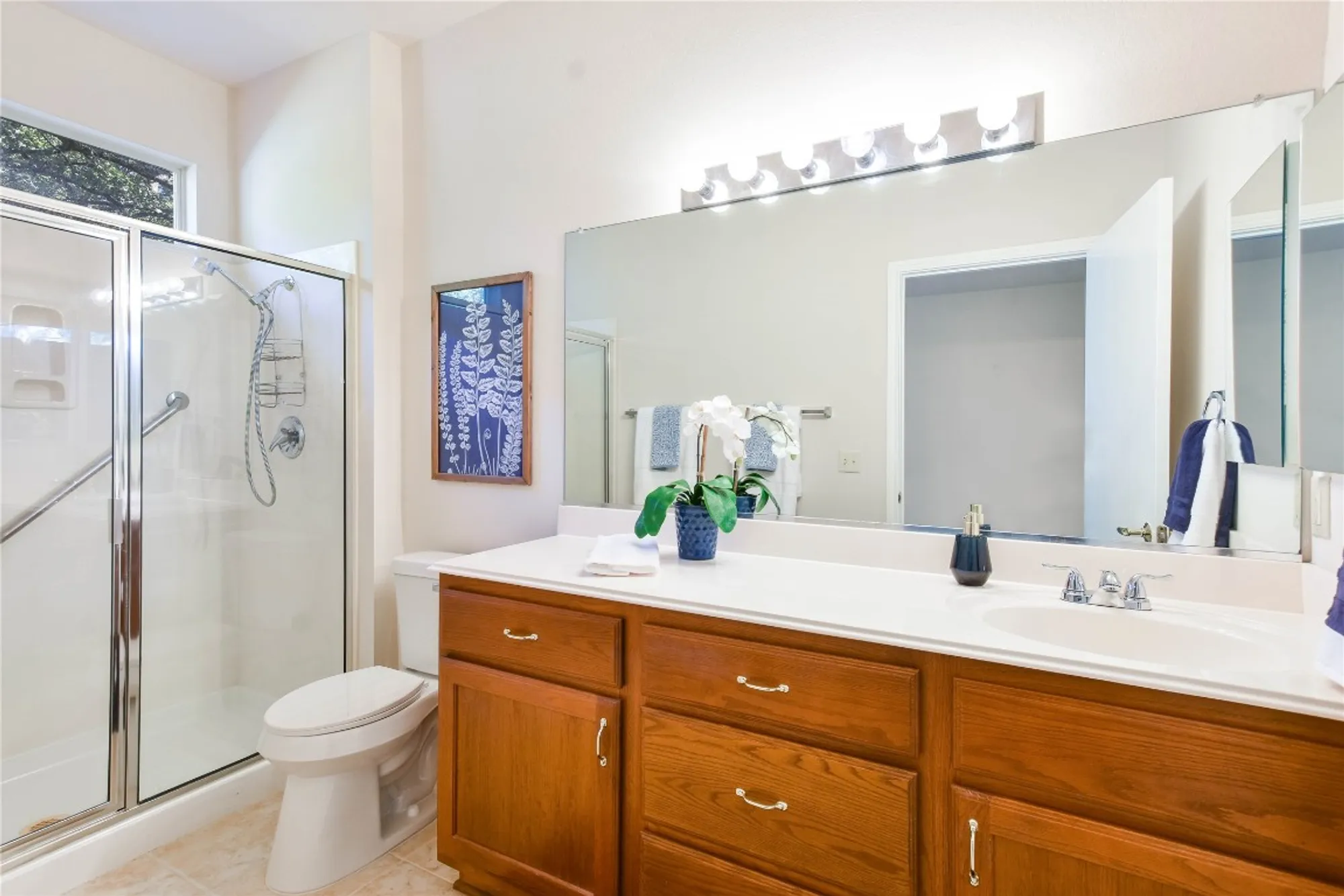 Property Slideshow image 23 of 40 | 112 anemone way, Georgetown, TX, 78633