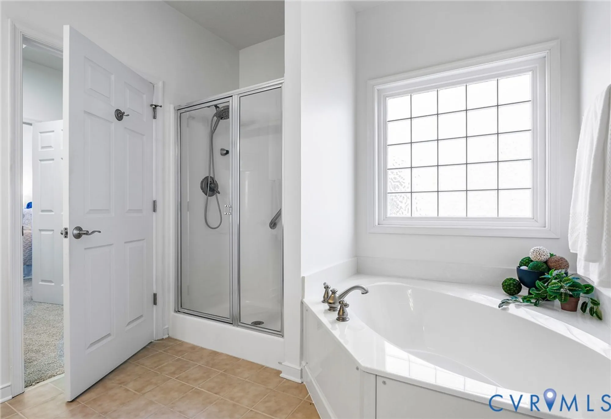 Property Slideshow image 23 of 36 | 7420 settlers ridge ct, Henrico, VA, 23231