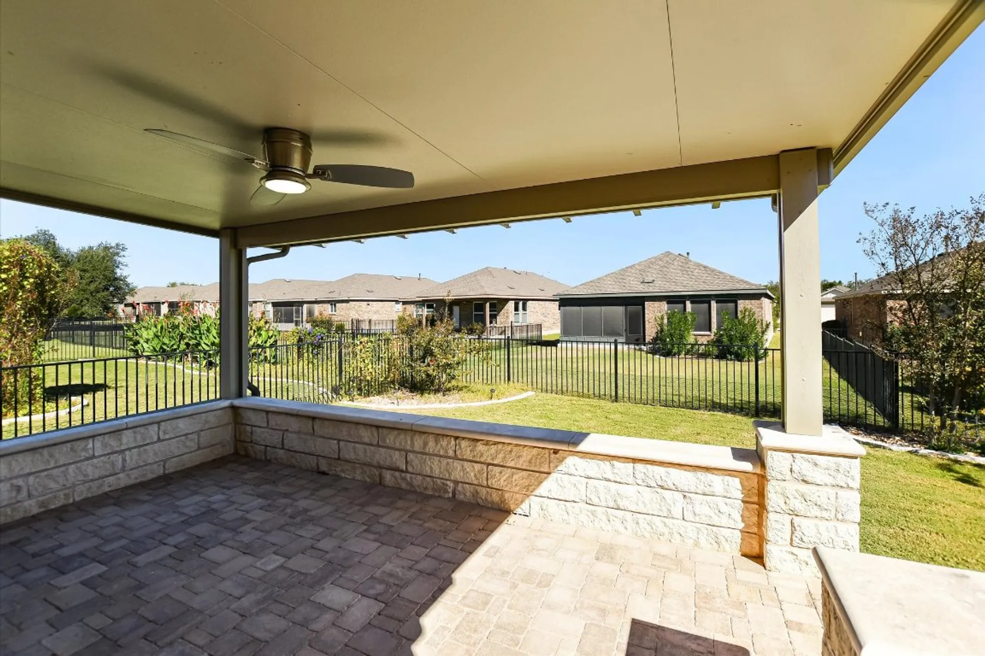 Property Slideshow image 25 of 28 | 215 comal ln, Georgetown, TX, 78633