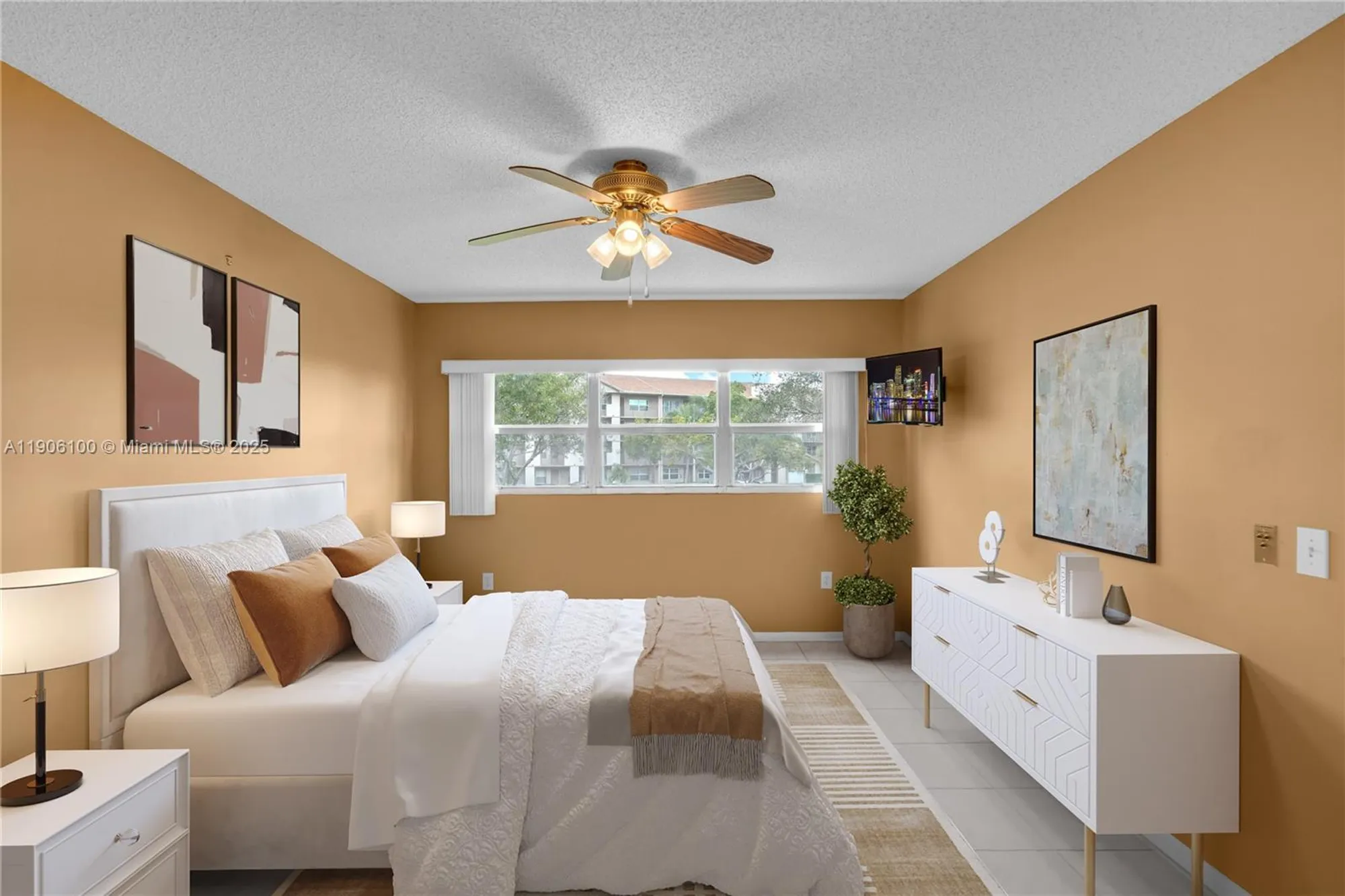 Property Slideshow image 7 of 18 | 550 sw 137th ave apt 208l, Pembroke Pines, FL, 33027