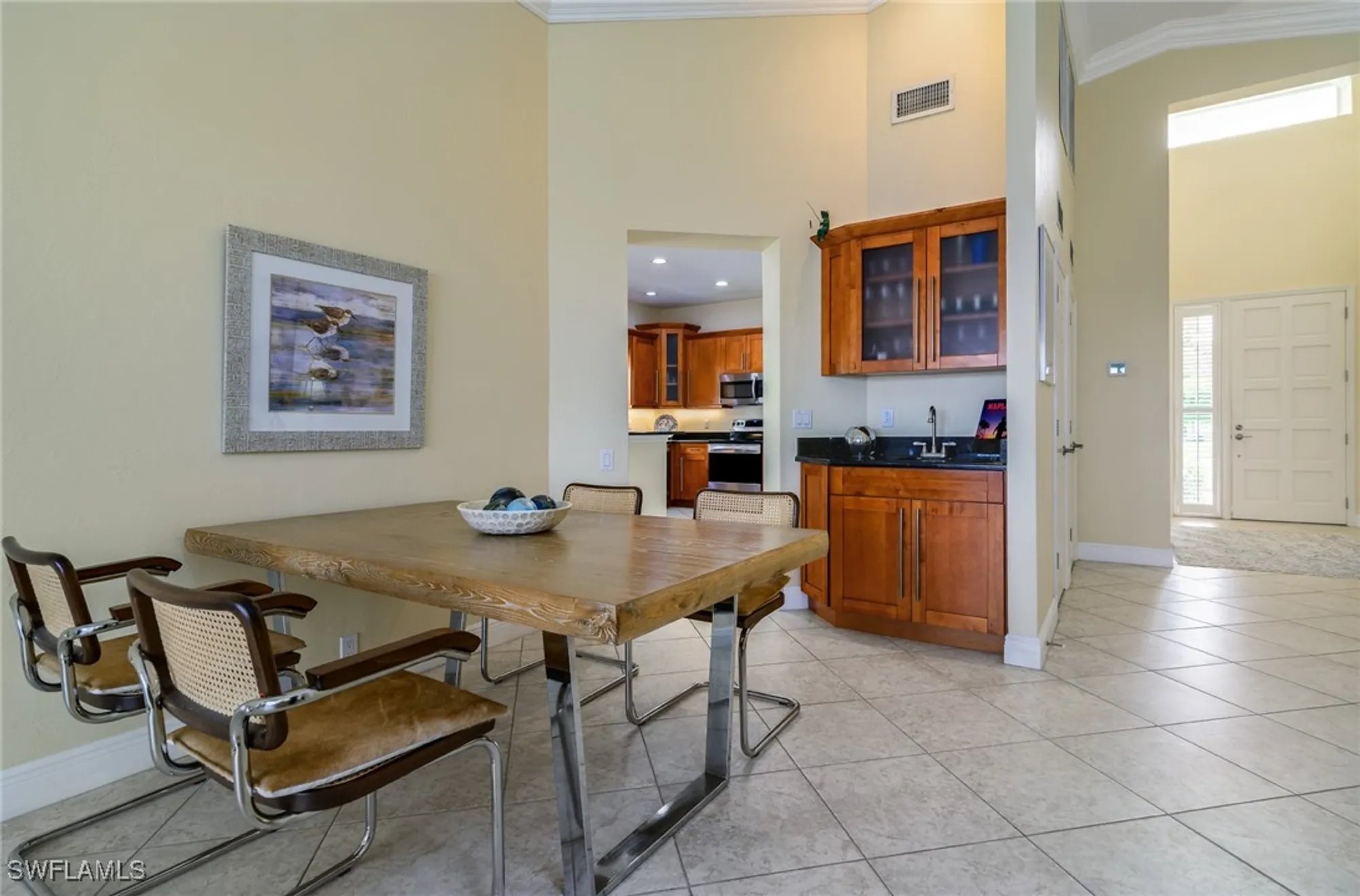 Property Slideshow image 18 of 32 | 66 fountain cir, Naples, FL, 34119