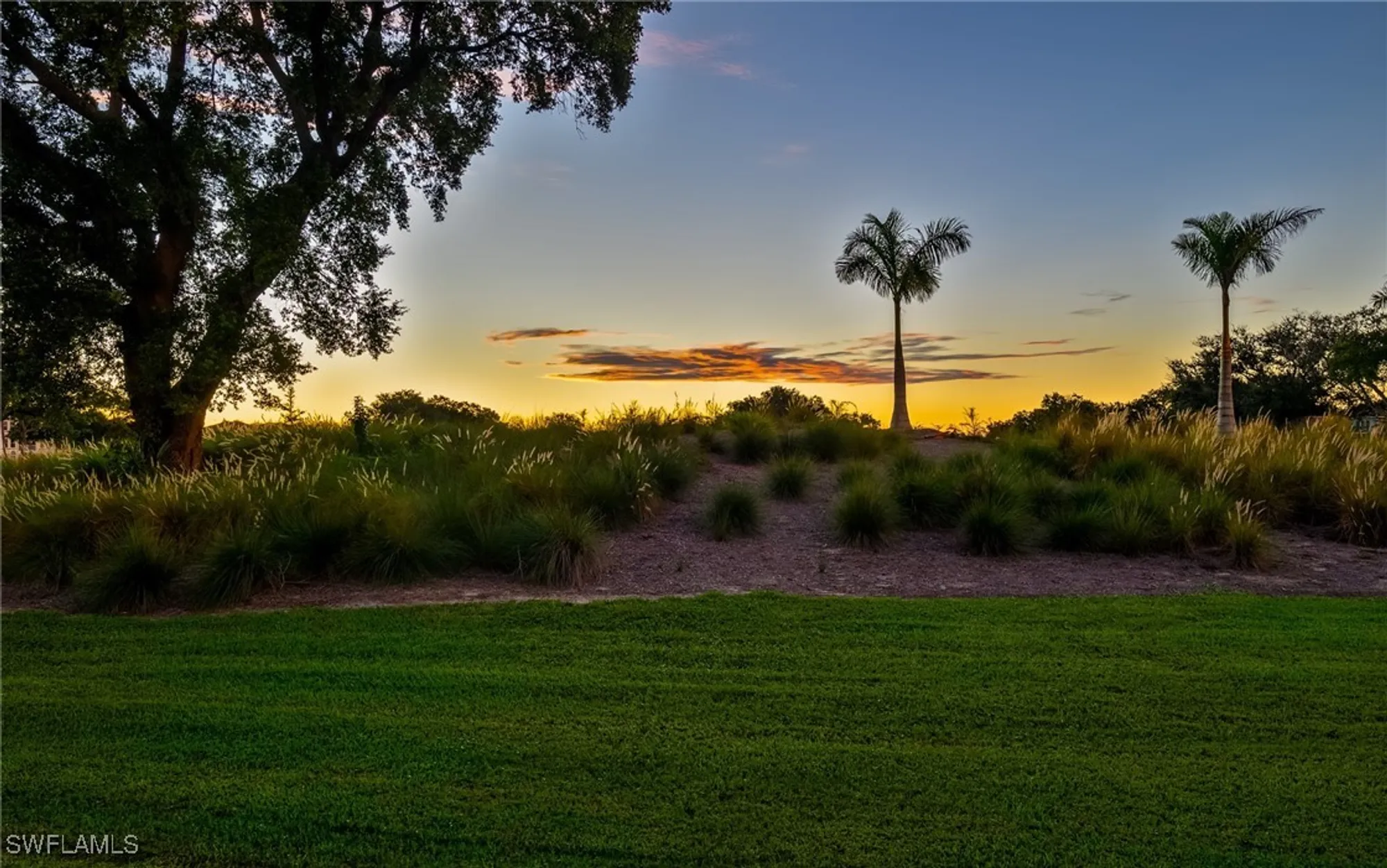 Property Slideshow image 4 of 32 | 66 fountain cir, Naples, FL, 34119