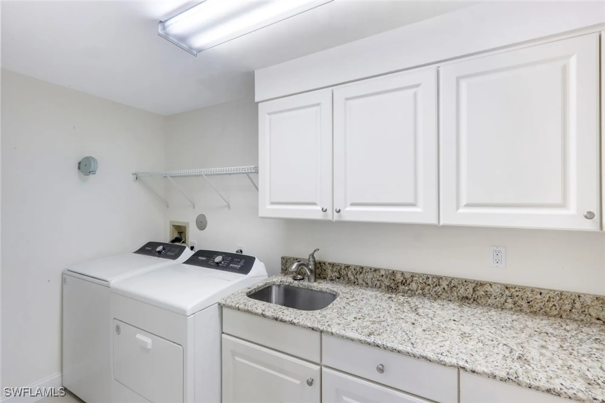 Property Slideshow image 28 of 37 | 8453 abbington cir # 8, Naples, FL, 34108