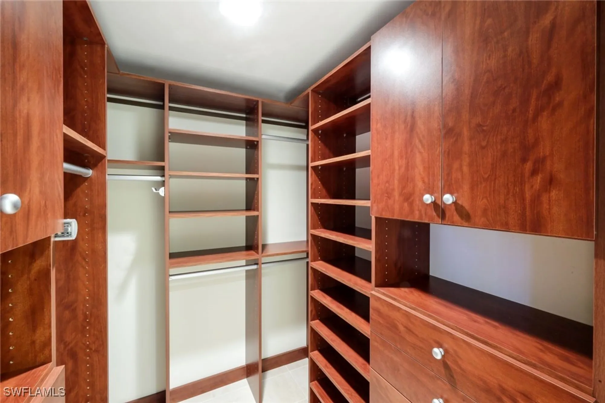 Property Slideshow image 22 of 37 | 8453 abbington cir # 8, Naples, FL, 34108