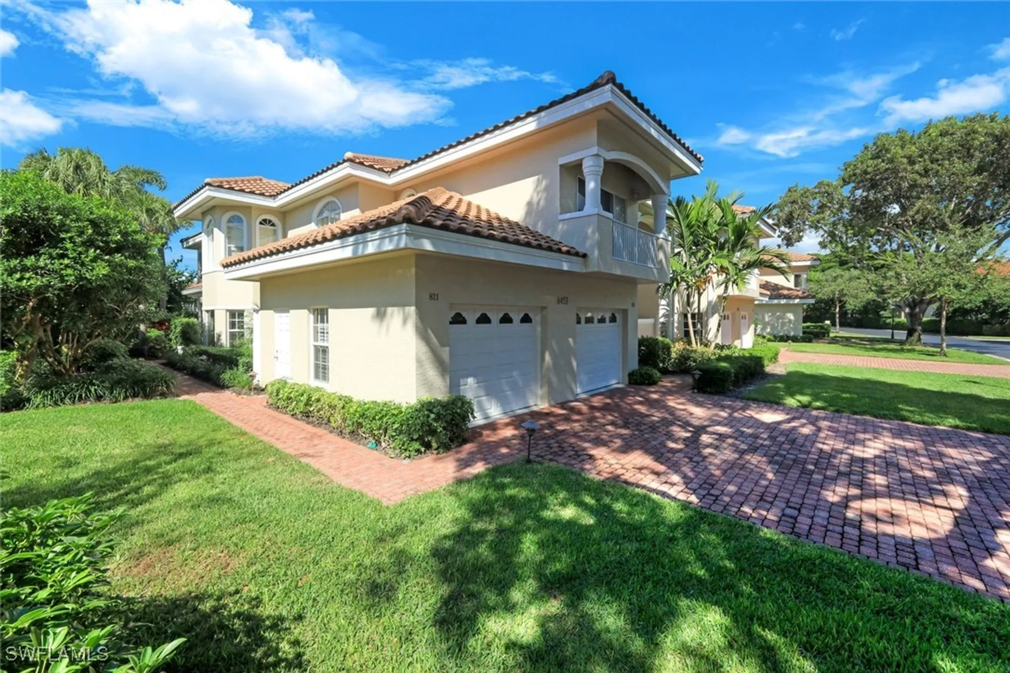Property Slideshow image 8 of 37 | 8453 abbington cir # 8, Naples, FL, 34108