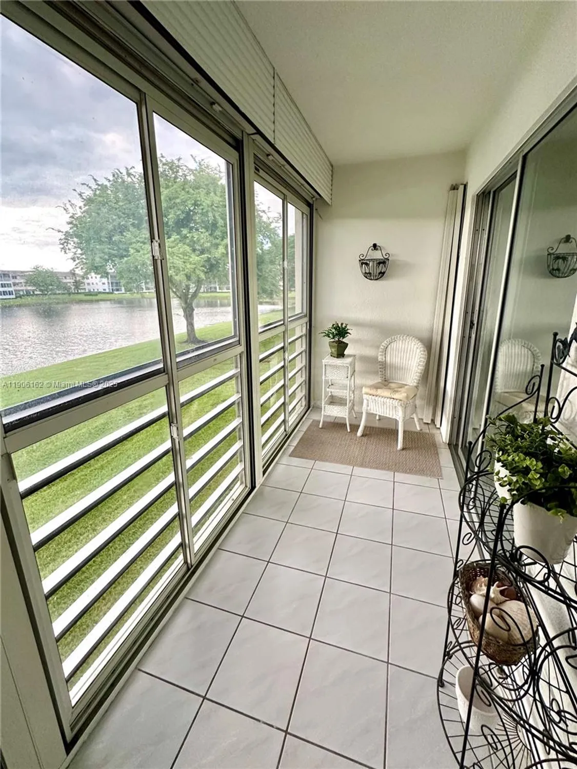 Property Slideshow image 15 of 23 | 142 preston d # 142, Boca Raton, FL, 33434
