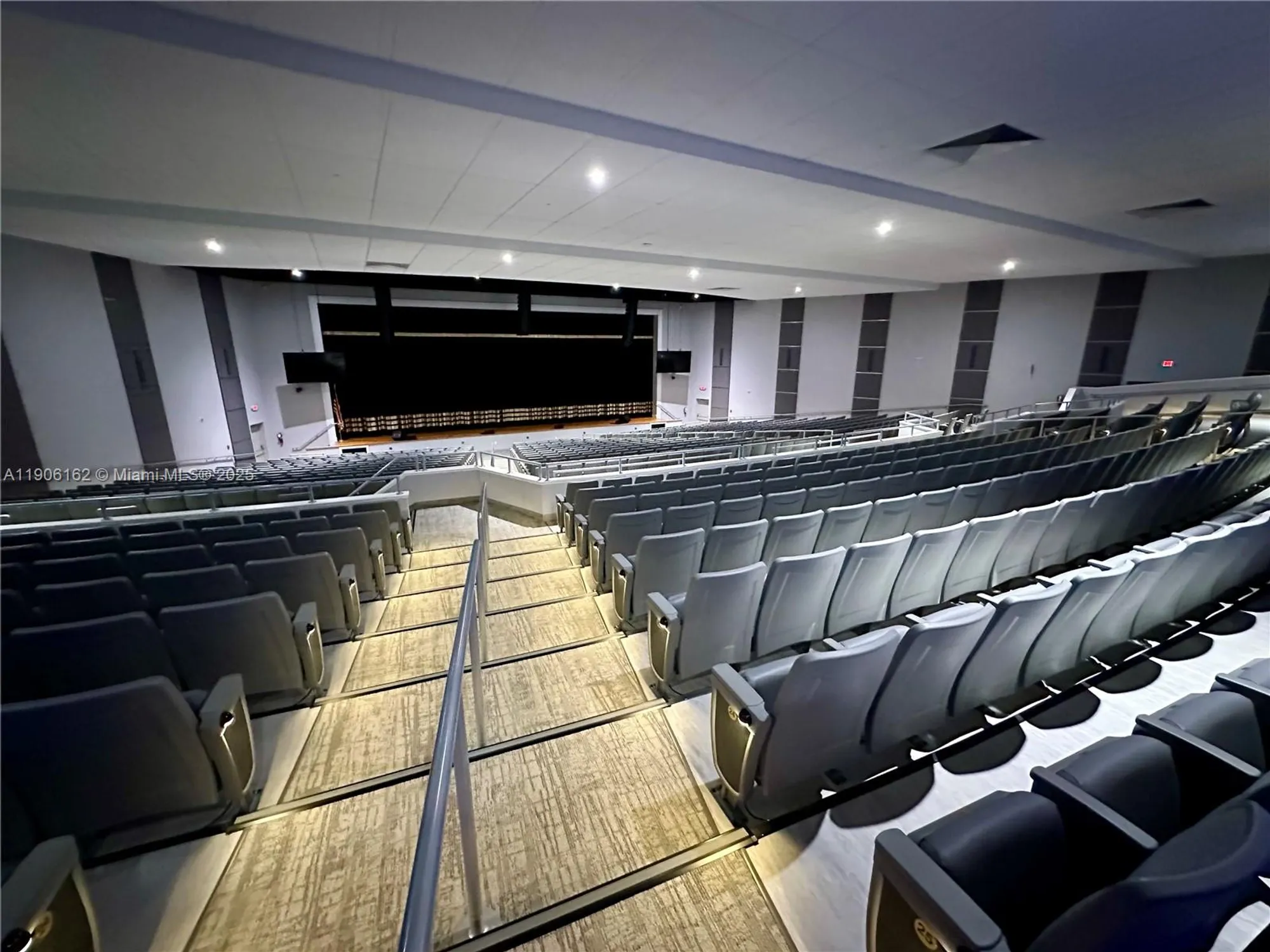 Property Slideshow image 7 of 23 | 142 preston d # 142, Boca Raton, FL, 33434