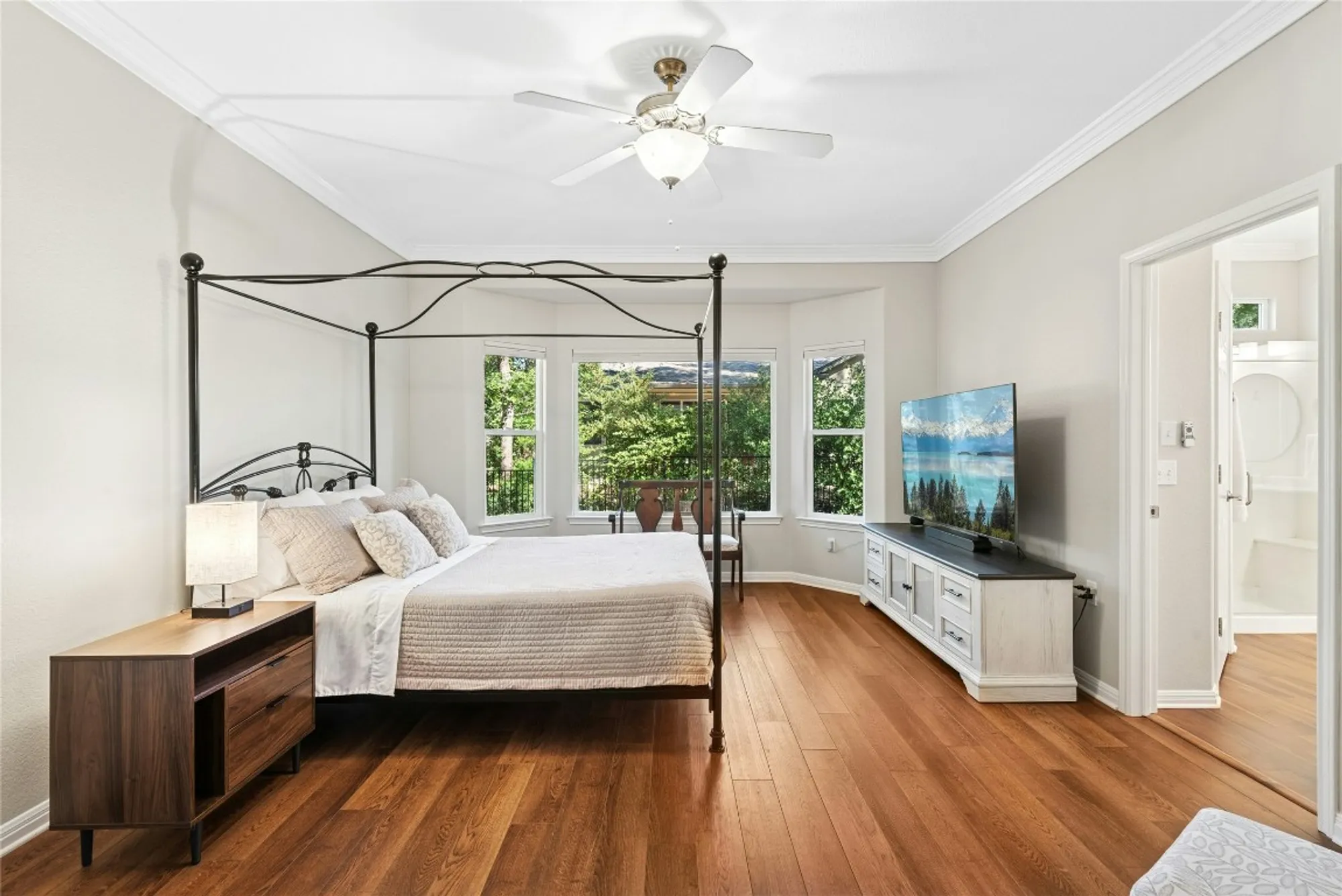 Property Slideshow image 18 of 40 | 110 harness ln, Georgetown, TX, 78633