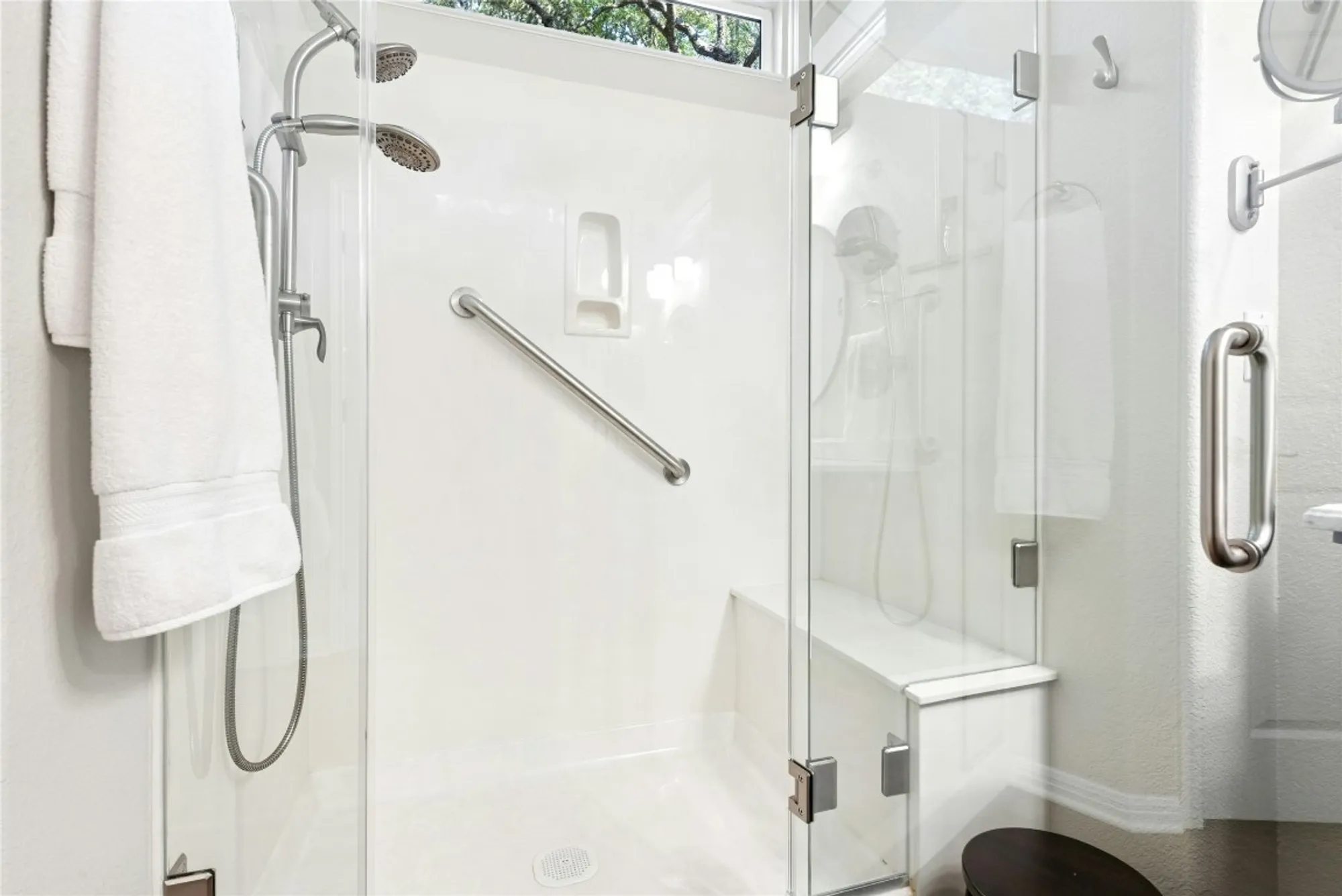 Property Slideshow image 22 of 40 | 110 harness ln, Georgetown, TX, 78633