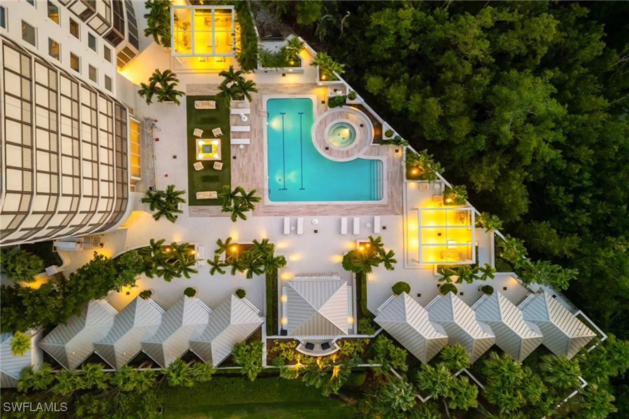 Property Slideshow image 19 of 31 | 8930 bay colony dr apt 303, Naples, FL, 34108