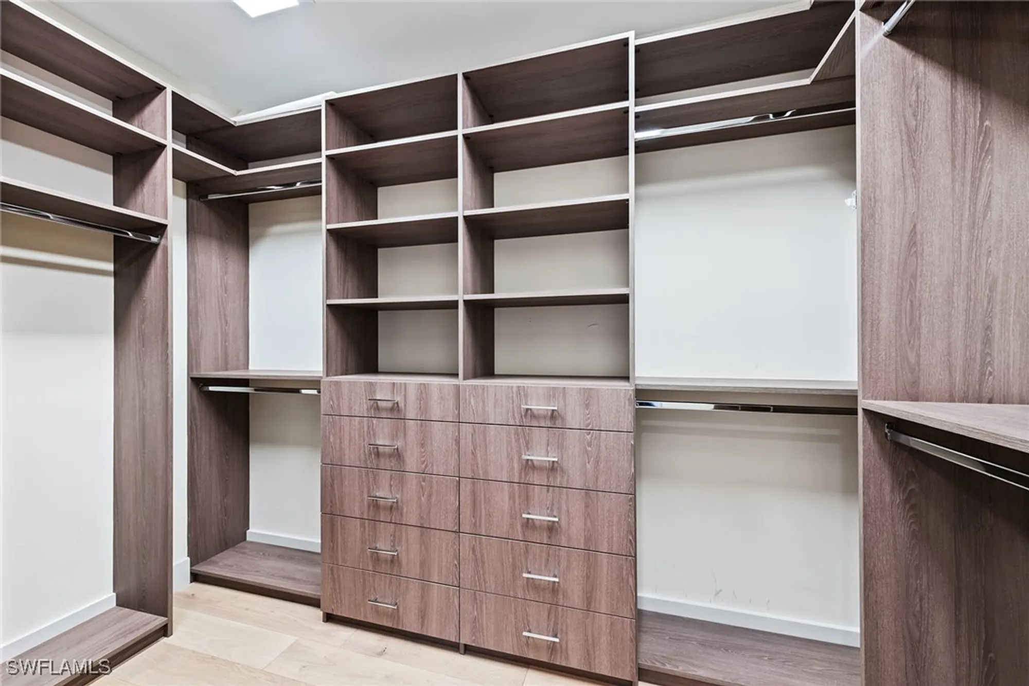 Property Slideshow image 13 of 31 | 8930 bay colony dr apt 303, Naples, FL, 34108