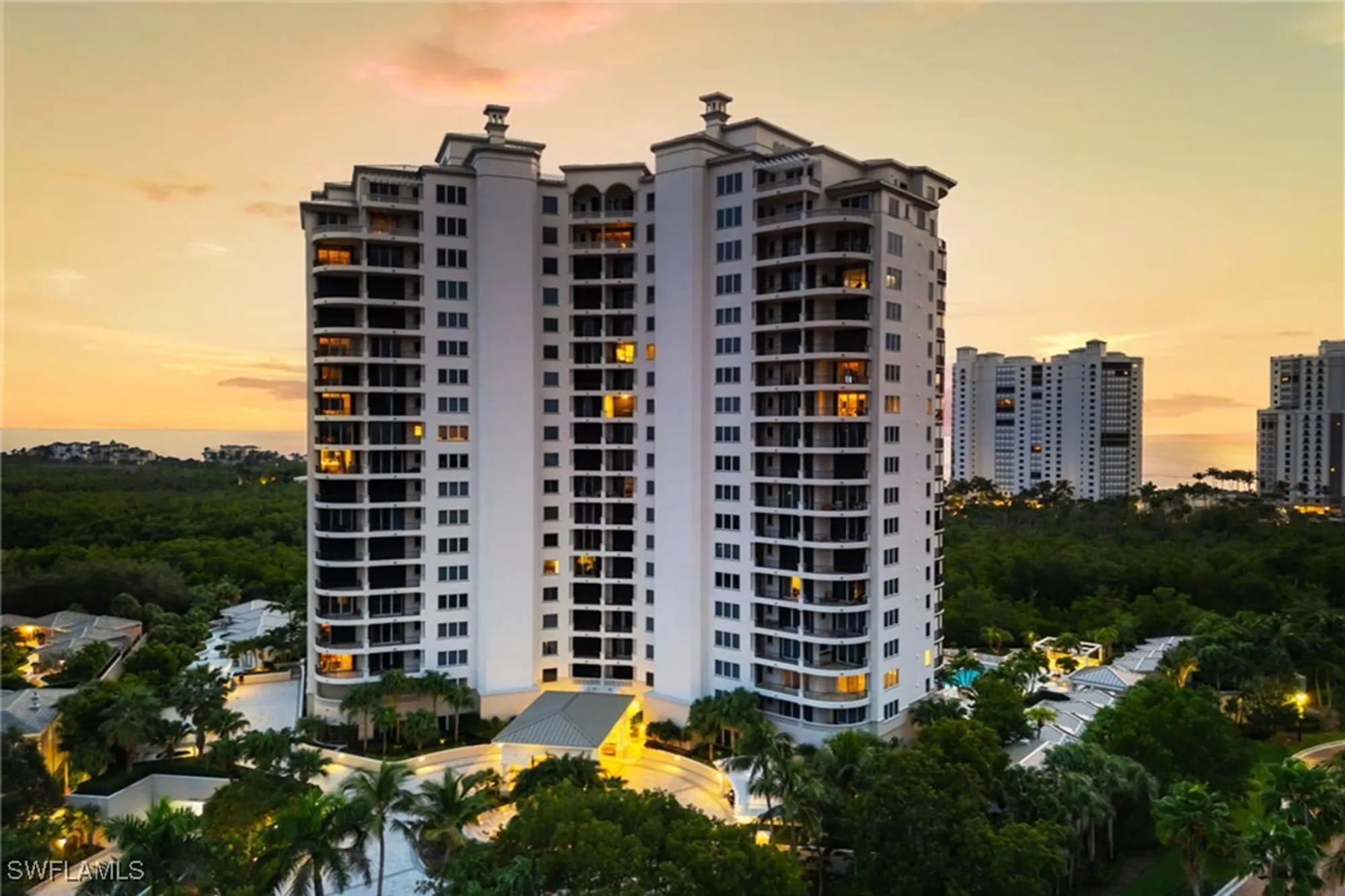 Property Slideshow image 24 of 31 | 8930 bay colony dr apt 303, Naples, FL, 34108