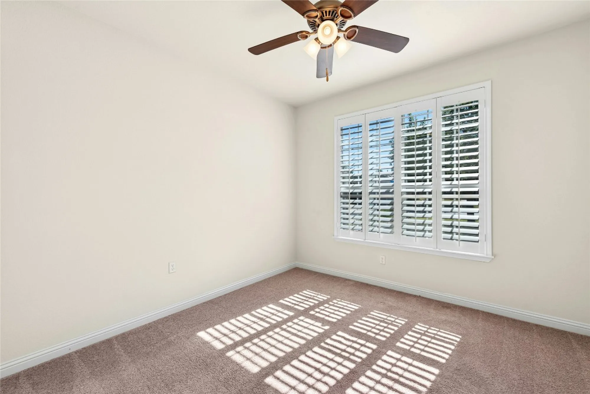 Property Slideshow image 24 of 35 | 914 dome peak ln, Georgetown, TX, 78633