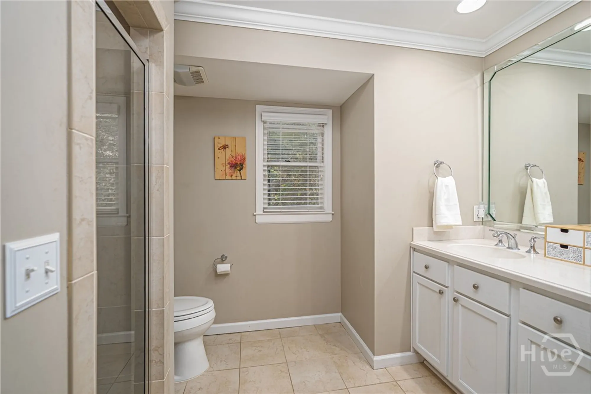 Property Slideshow image 19 of 40 | 5 pelham rd, Savannah, GA, 31411