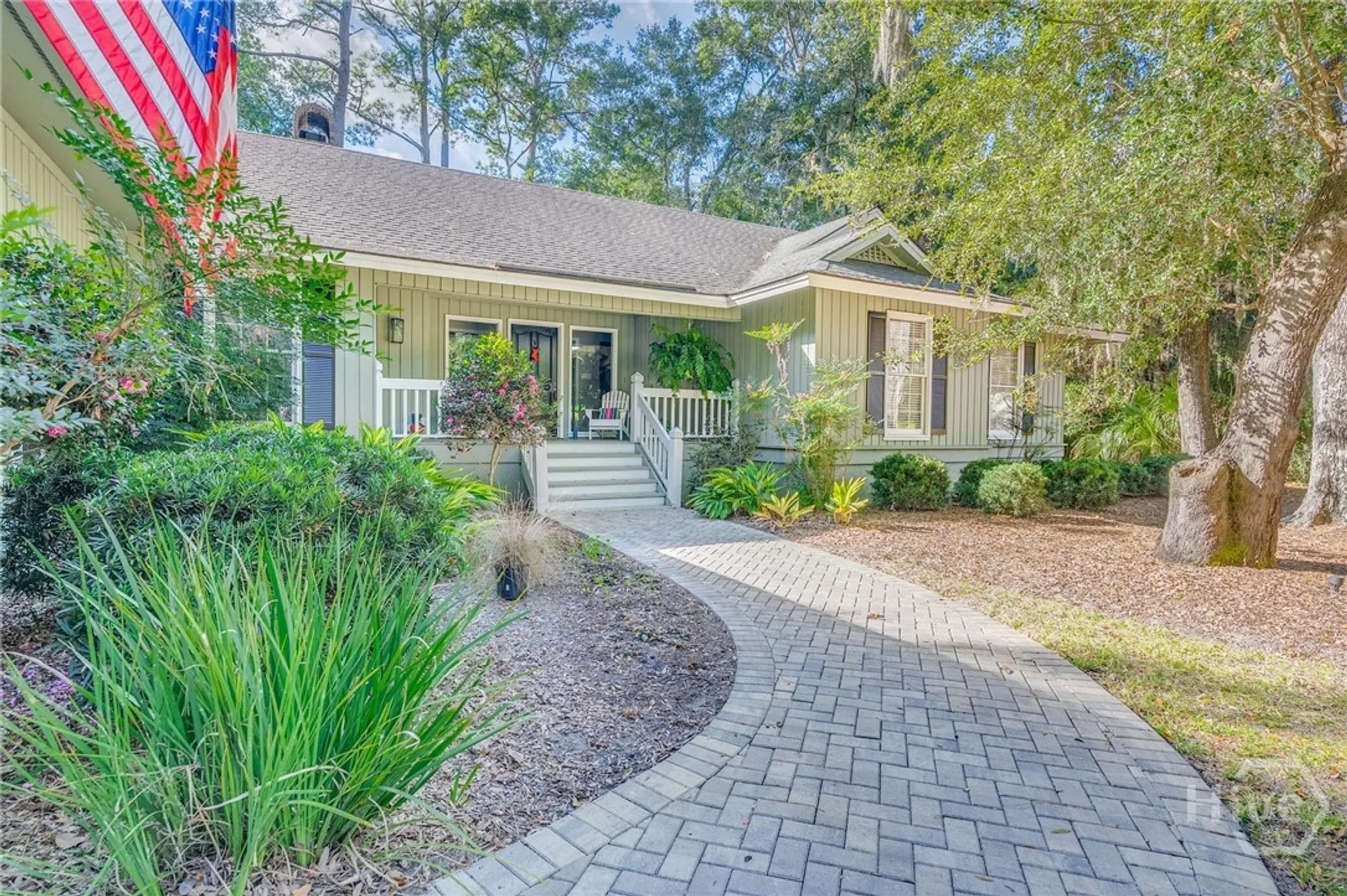 Property Slideshow image 2 of 40 | 5 pelham rd, Savannah, GA, 31411