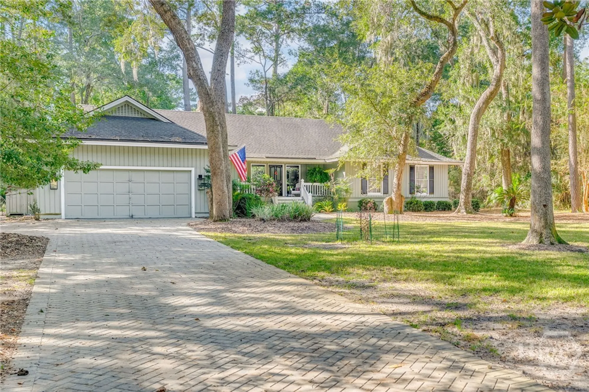 Property Slideshow image 34 of 40 | 5 pelham rd, Savannah, GA, 31411