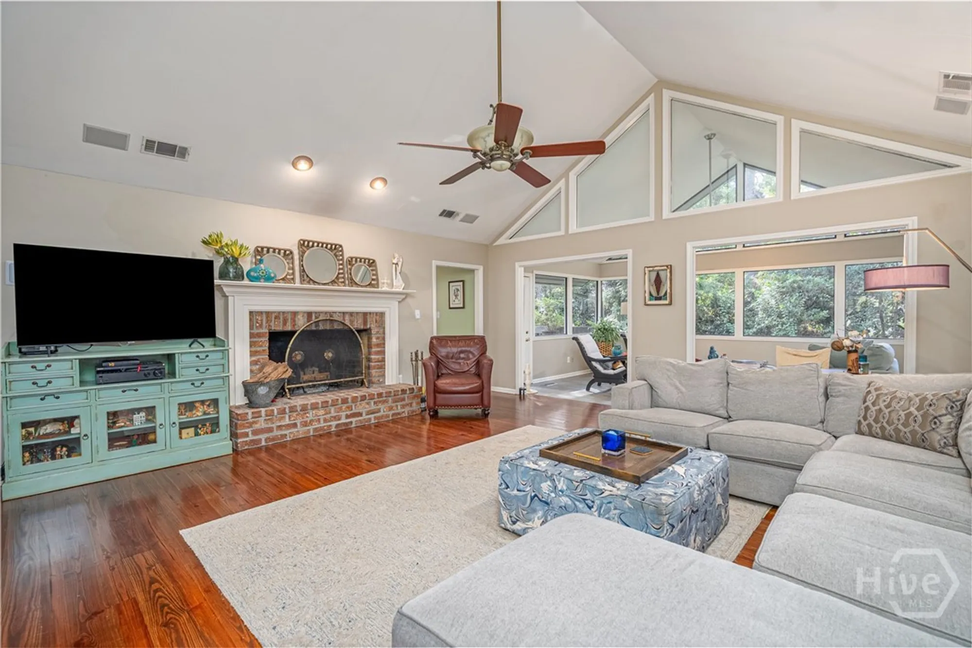 Property Slideshow image 3 of 40 | 5 pelham rd, Savannah, GA, 31411