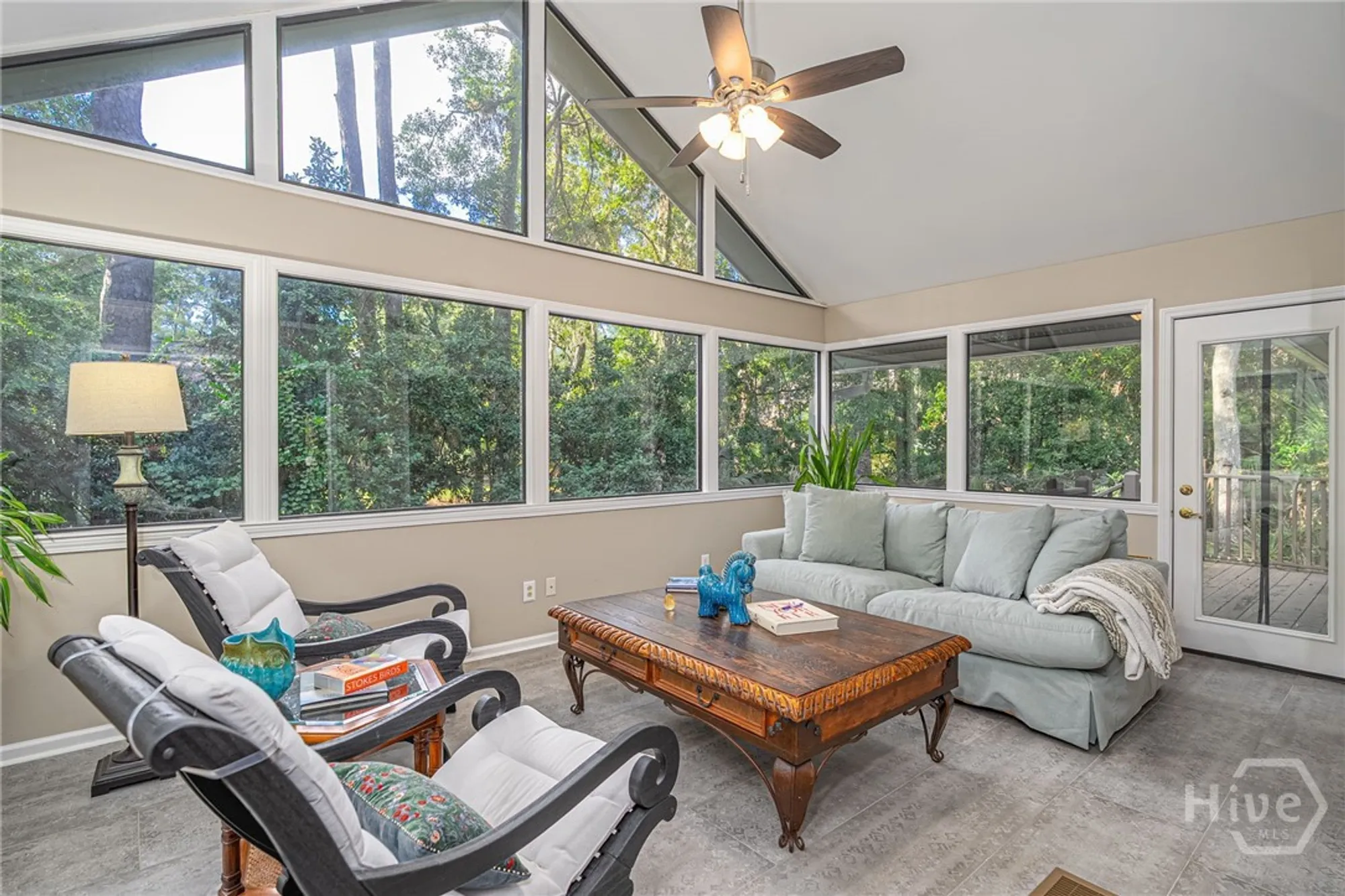 Property Slideshow image 7 of 40 | 5 pelham rd, Savannah, GA, 31411